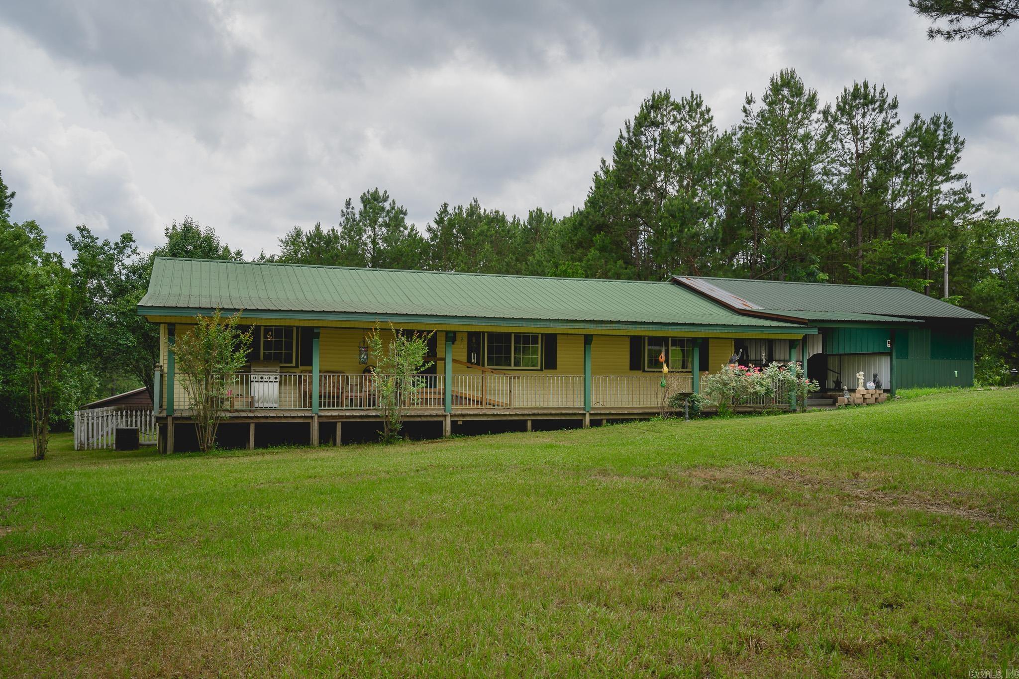 BEASTONS - Residential