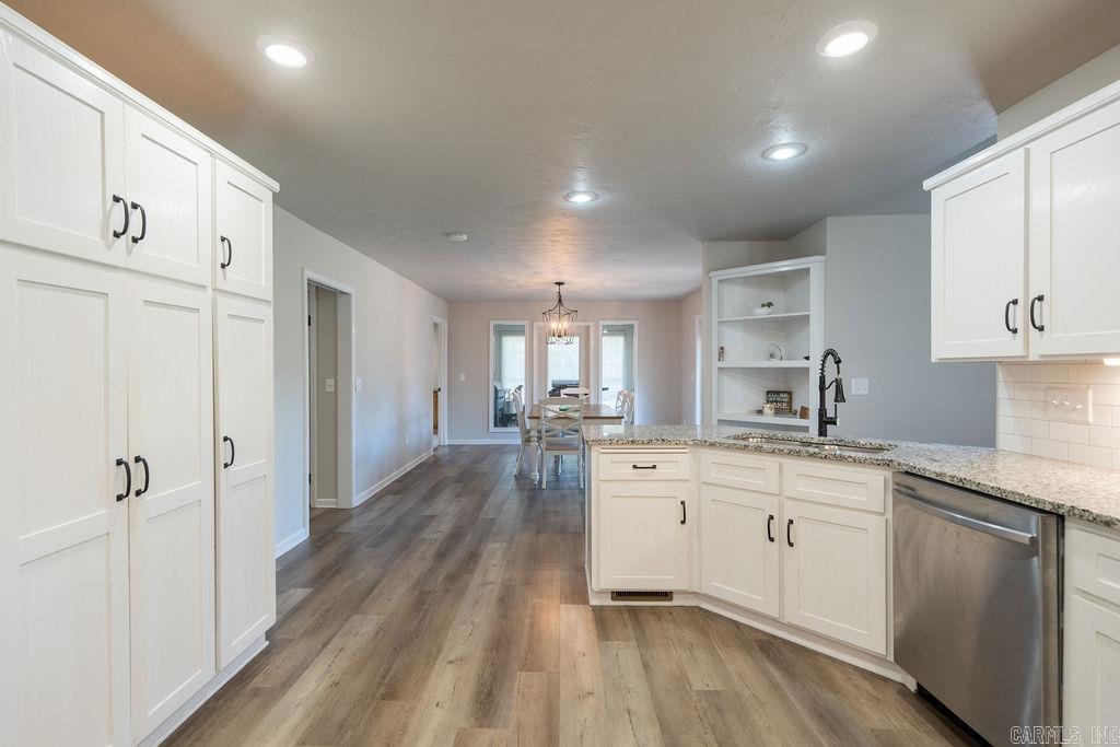 EDGEWATER COVE - Residential