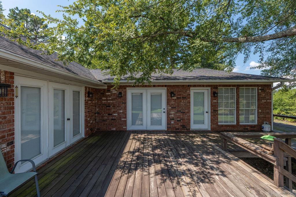 EDGEWATER COVE - Residential