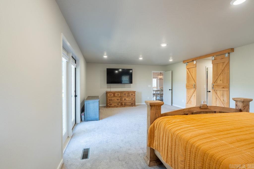 EDGEWATER COVE - Residential