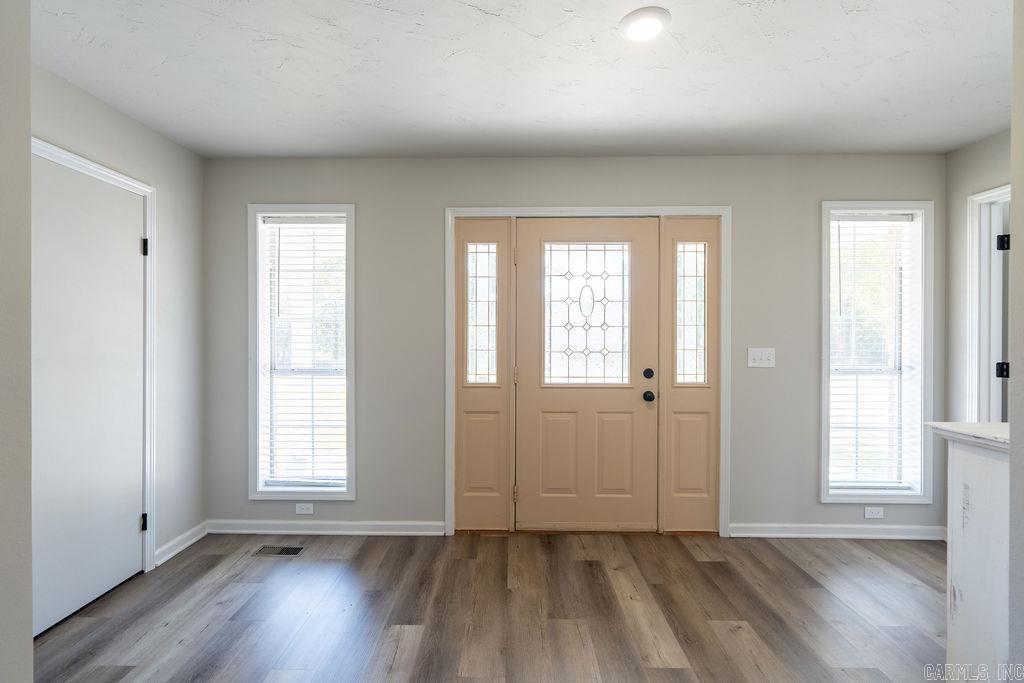 EDGEWATER COVE - Residential