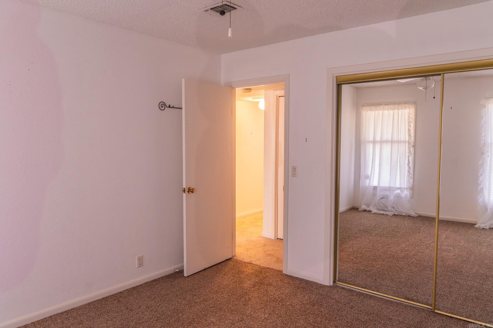 VALENCIA COURTS - Residential