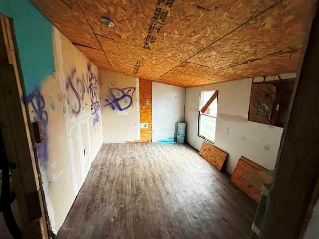 RIDGECREST - Residential