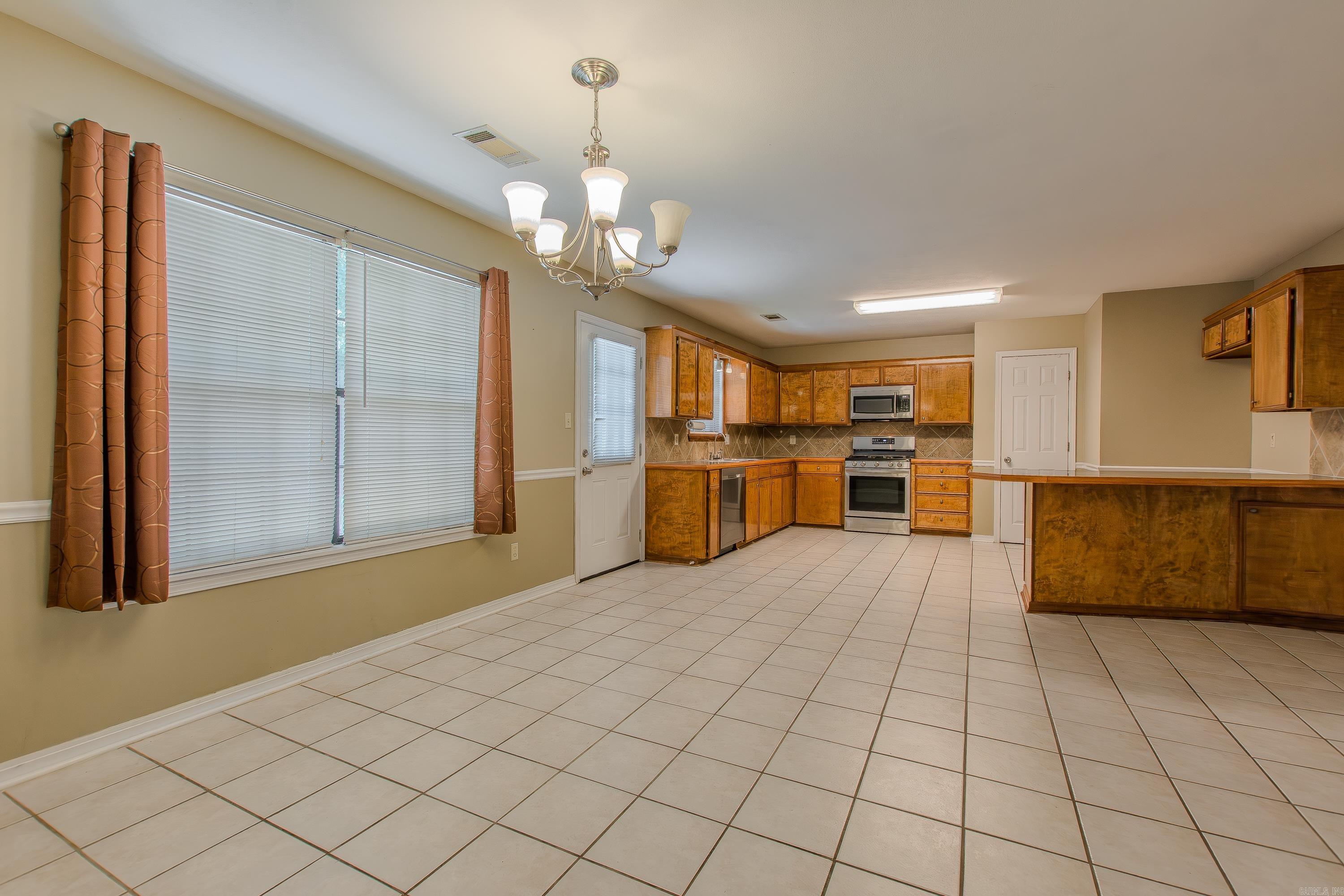 CABOT HIGHLANDS - Residential