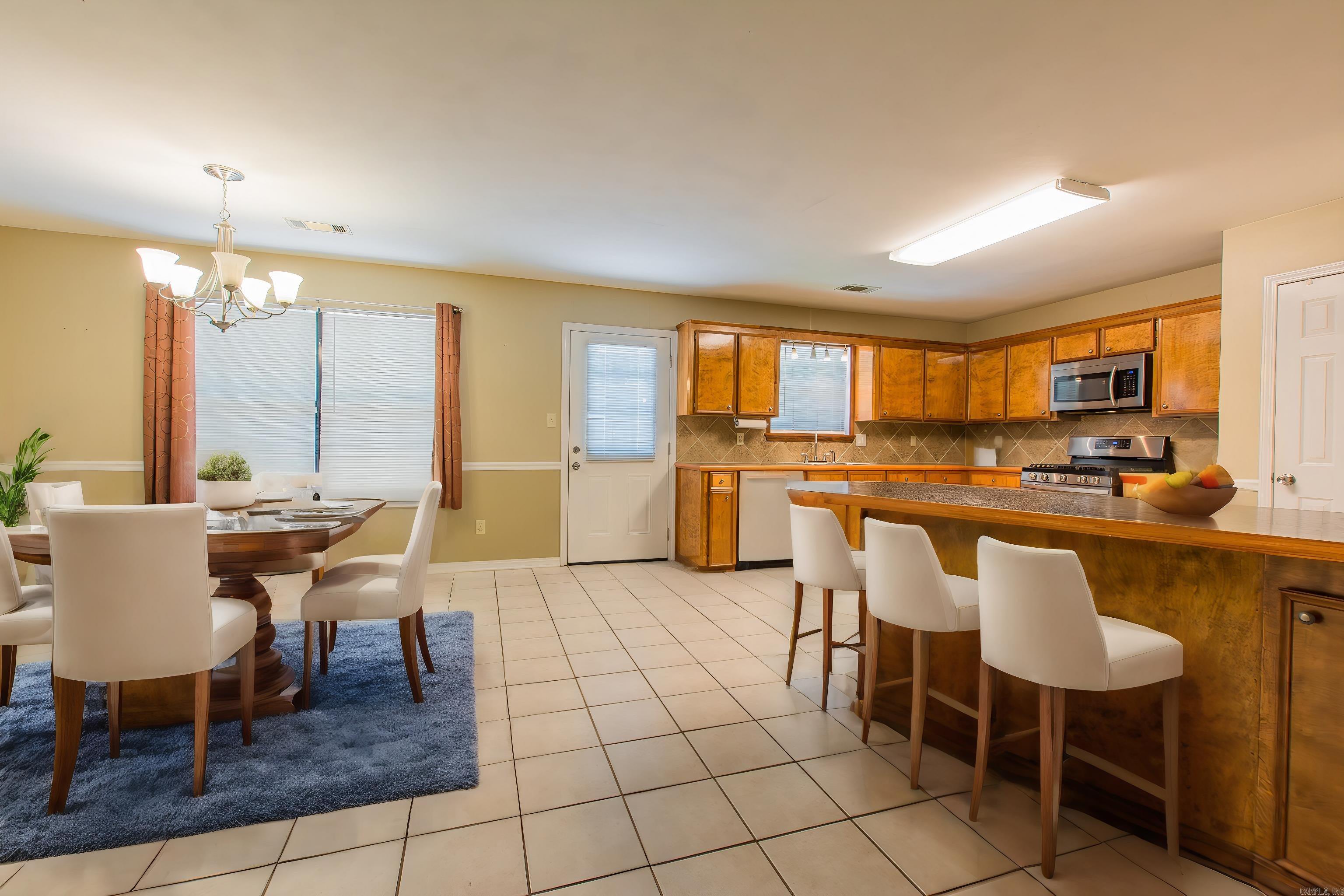 CABOT HIGHLANDS - Residential