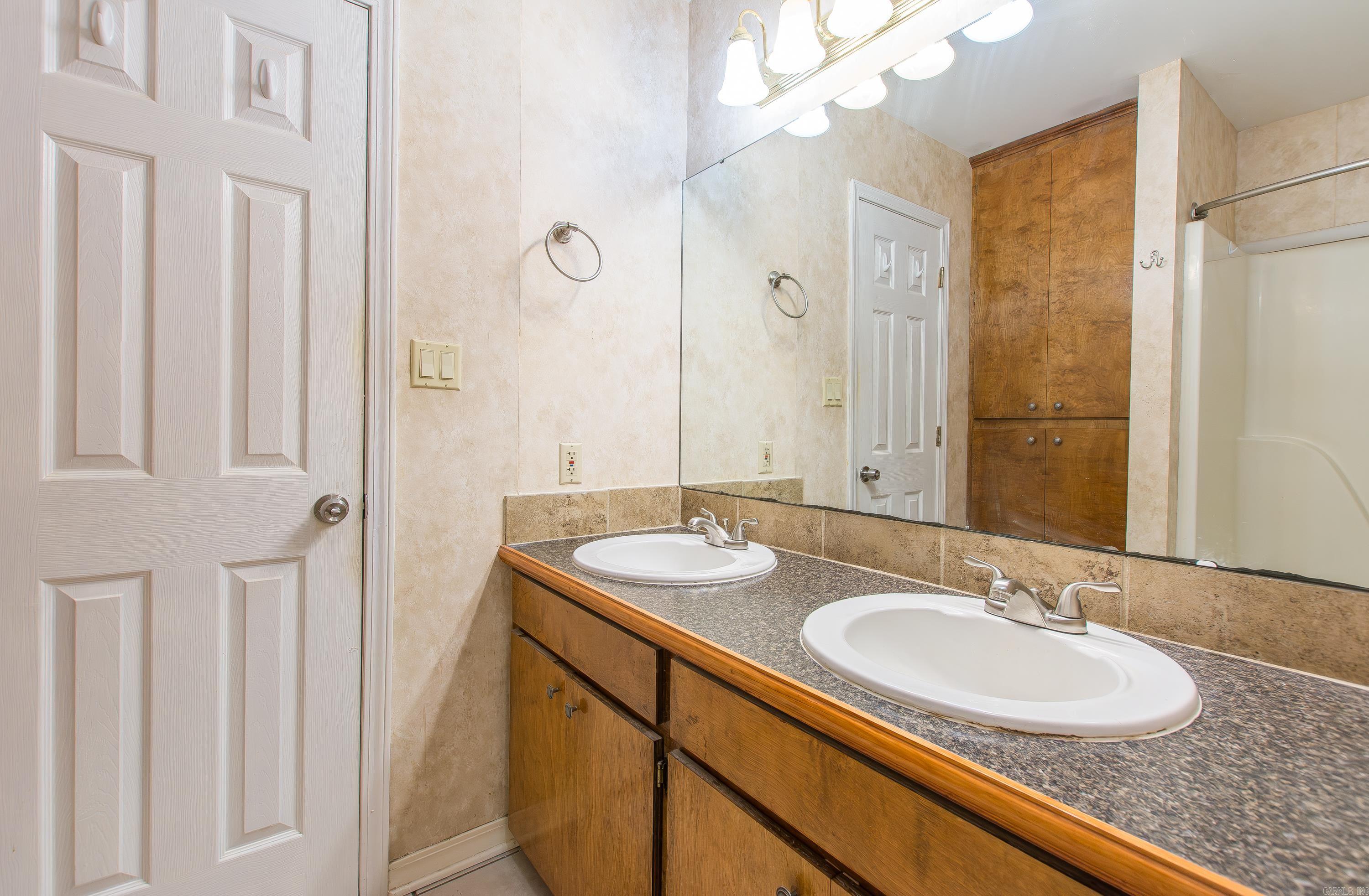 CABOT HIGHLANDS - Residential