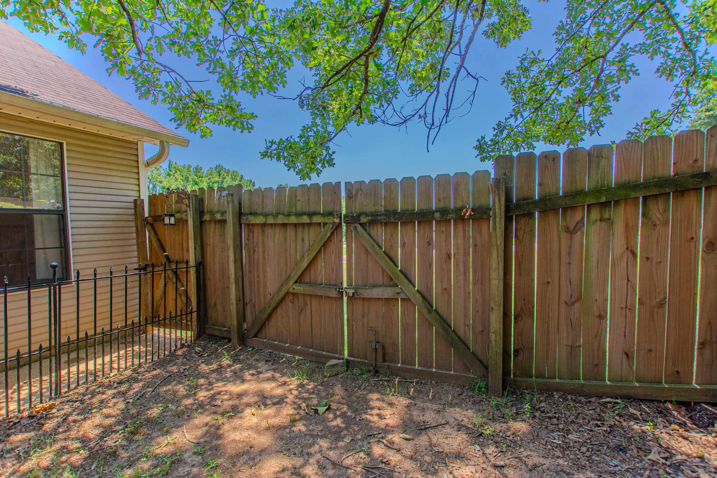 CABOT HIGHLANDS - Residential