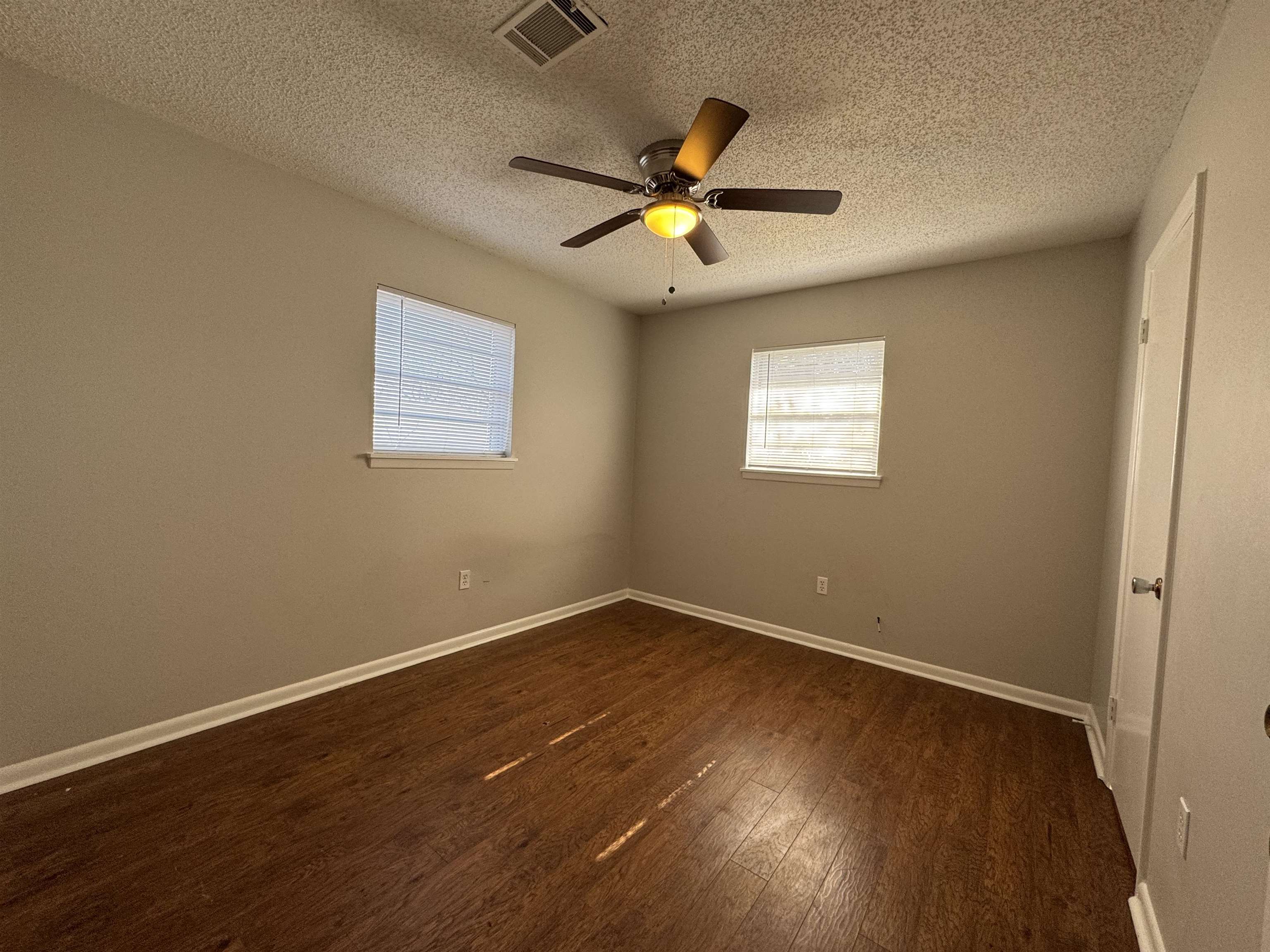 Delwood - Residential Lease