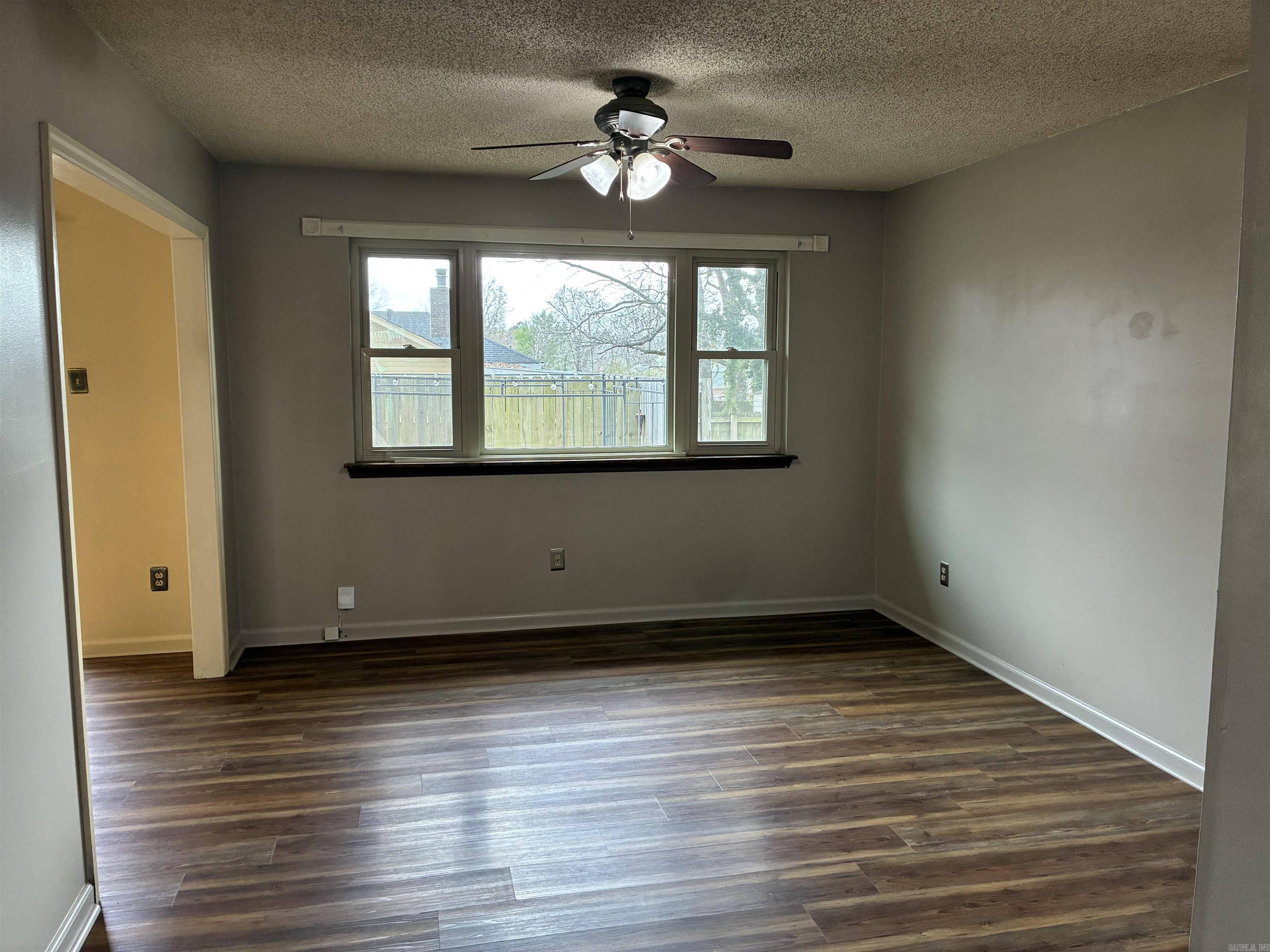 CARDINAL VALLEY - Residential