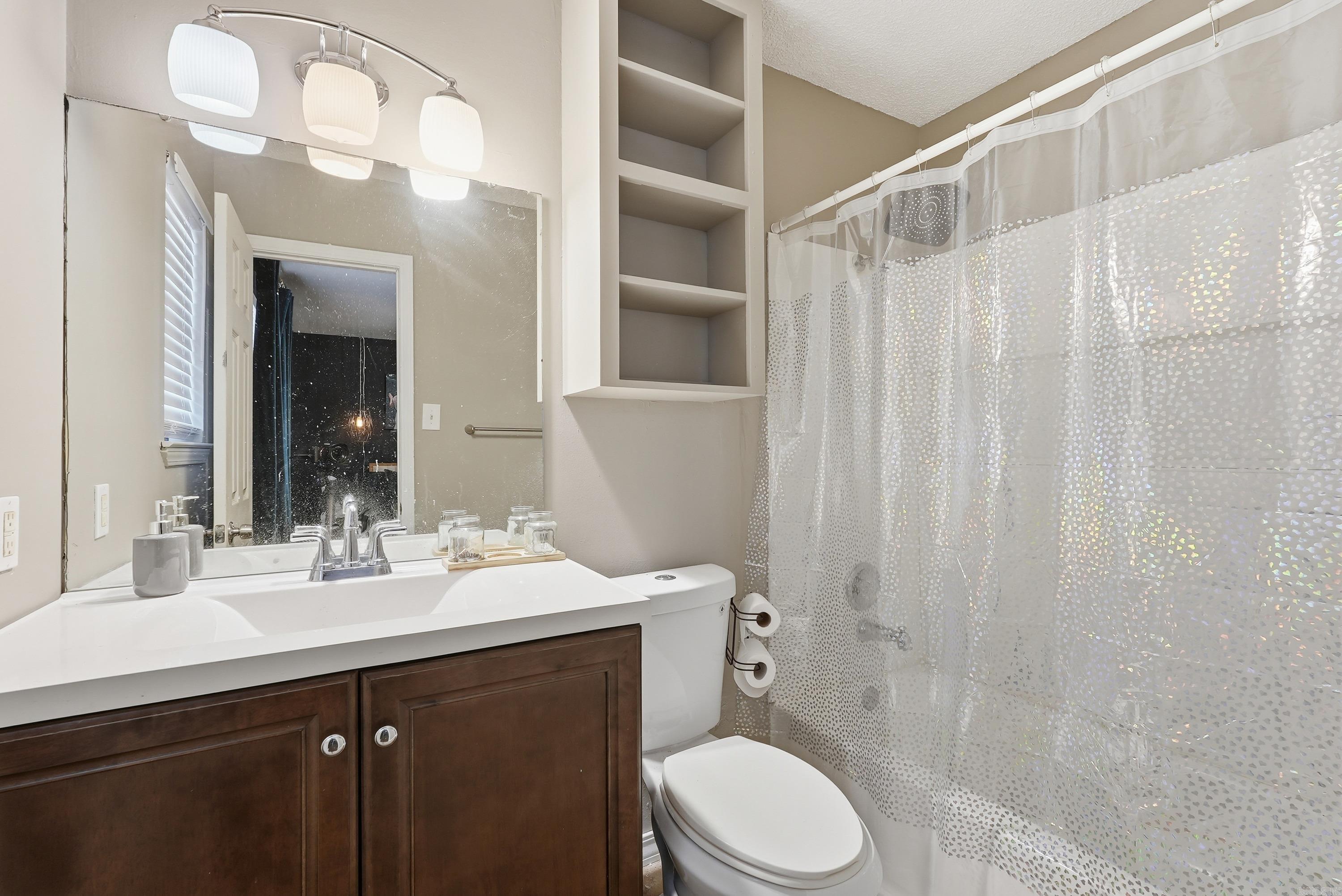 INDIAN MEADOWS - Residential