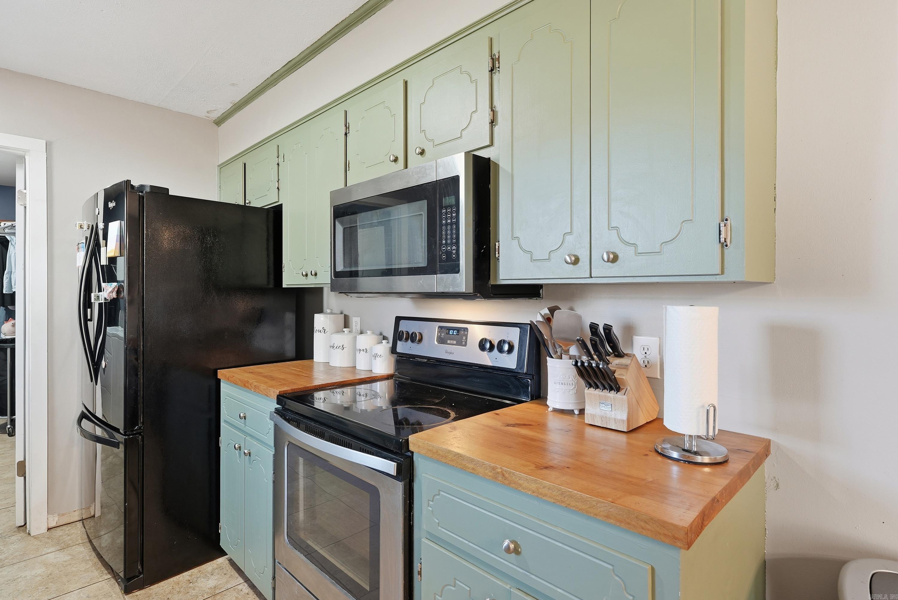 INDIAN MEADOWS - Residential