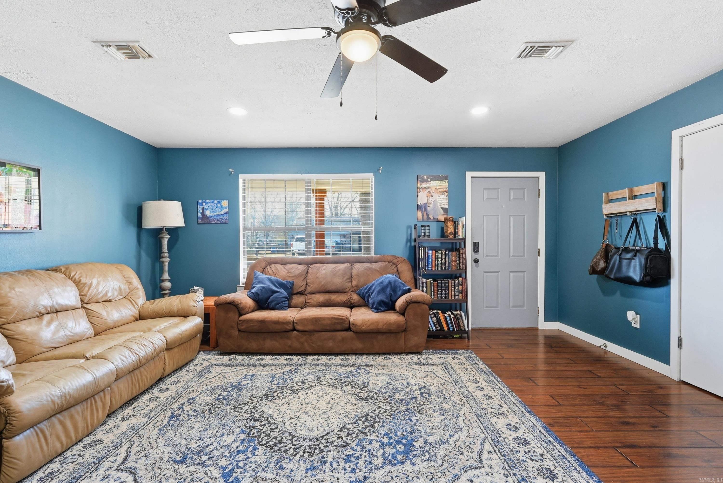 INDIAN MEADOWS - Residential