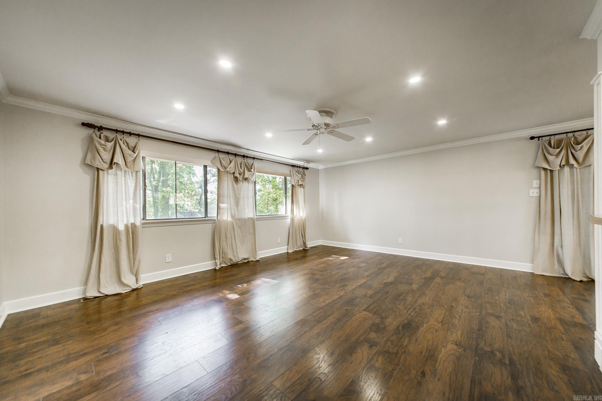 PARK HILL - Residential