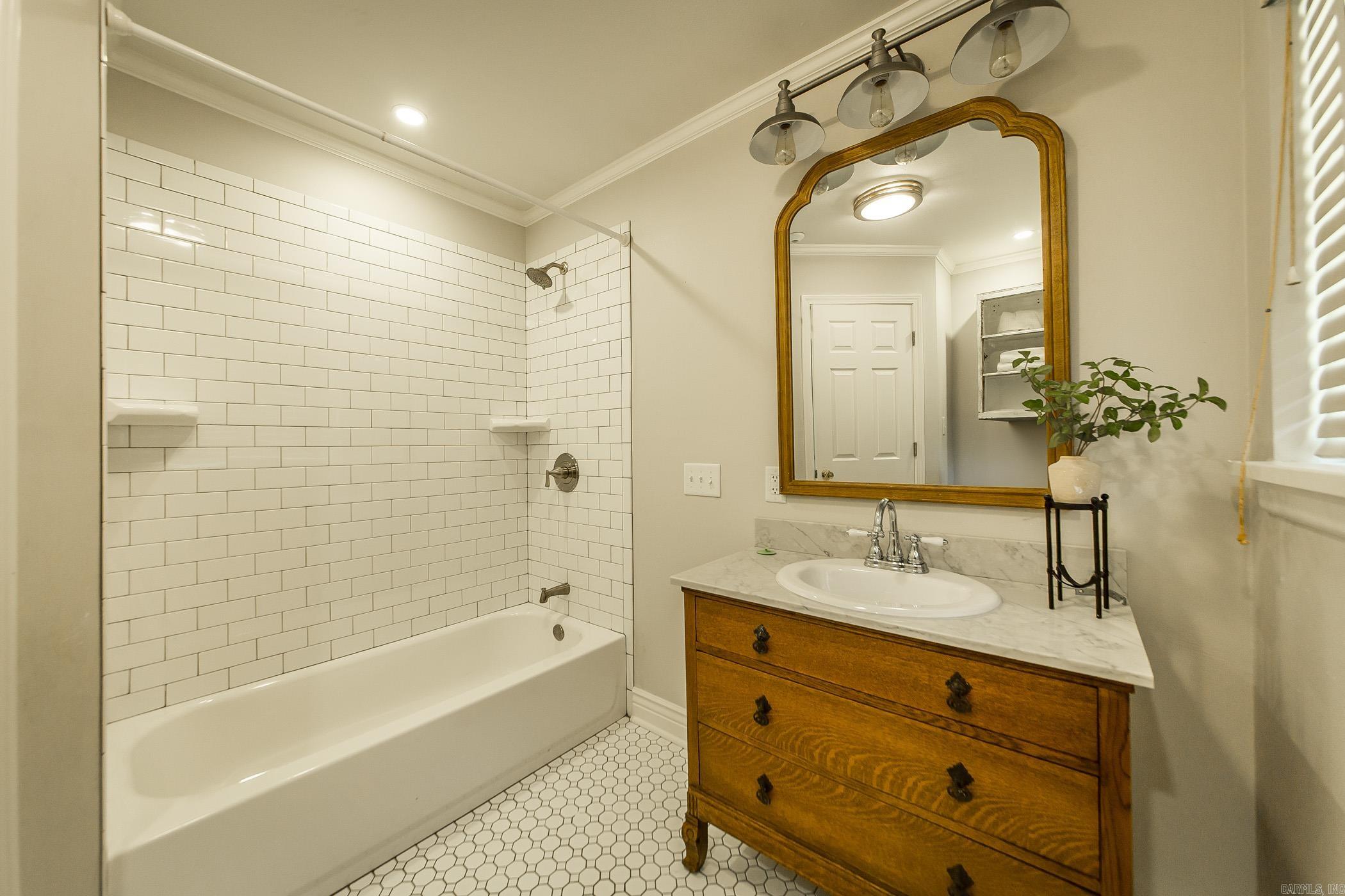 PARK HILL - Residential