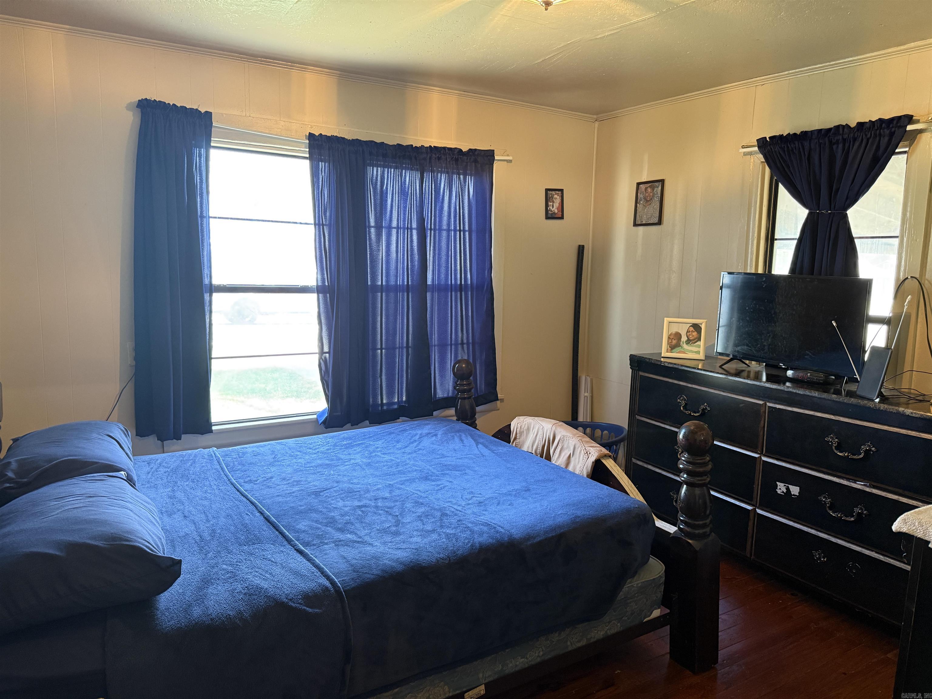 HYDE PARK - Residential