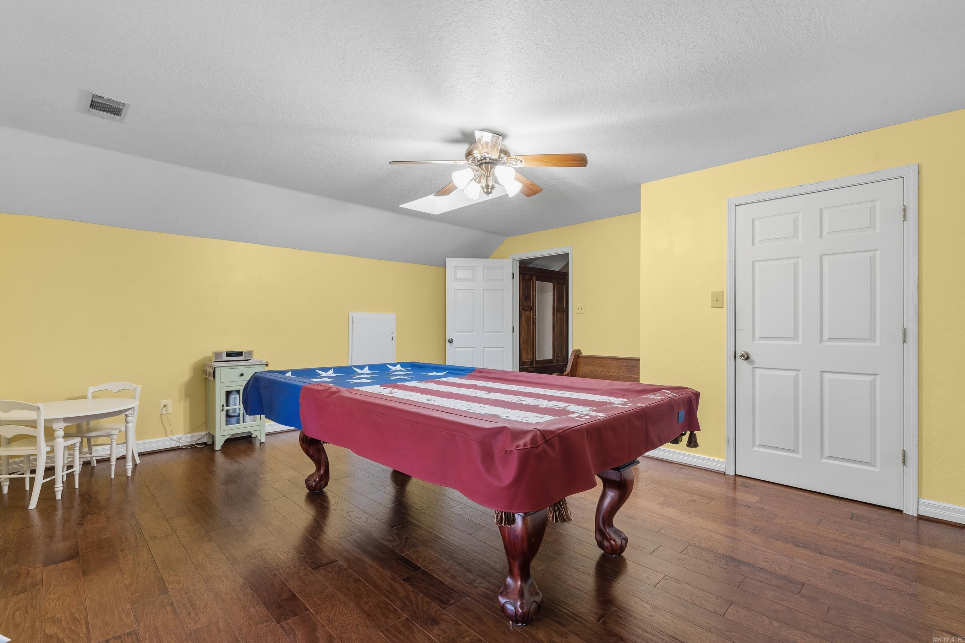 King Acres - Residential