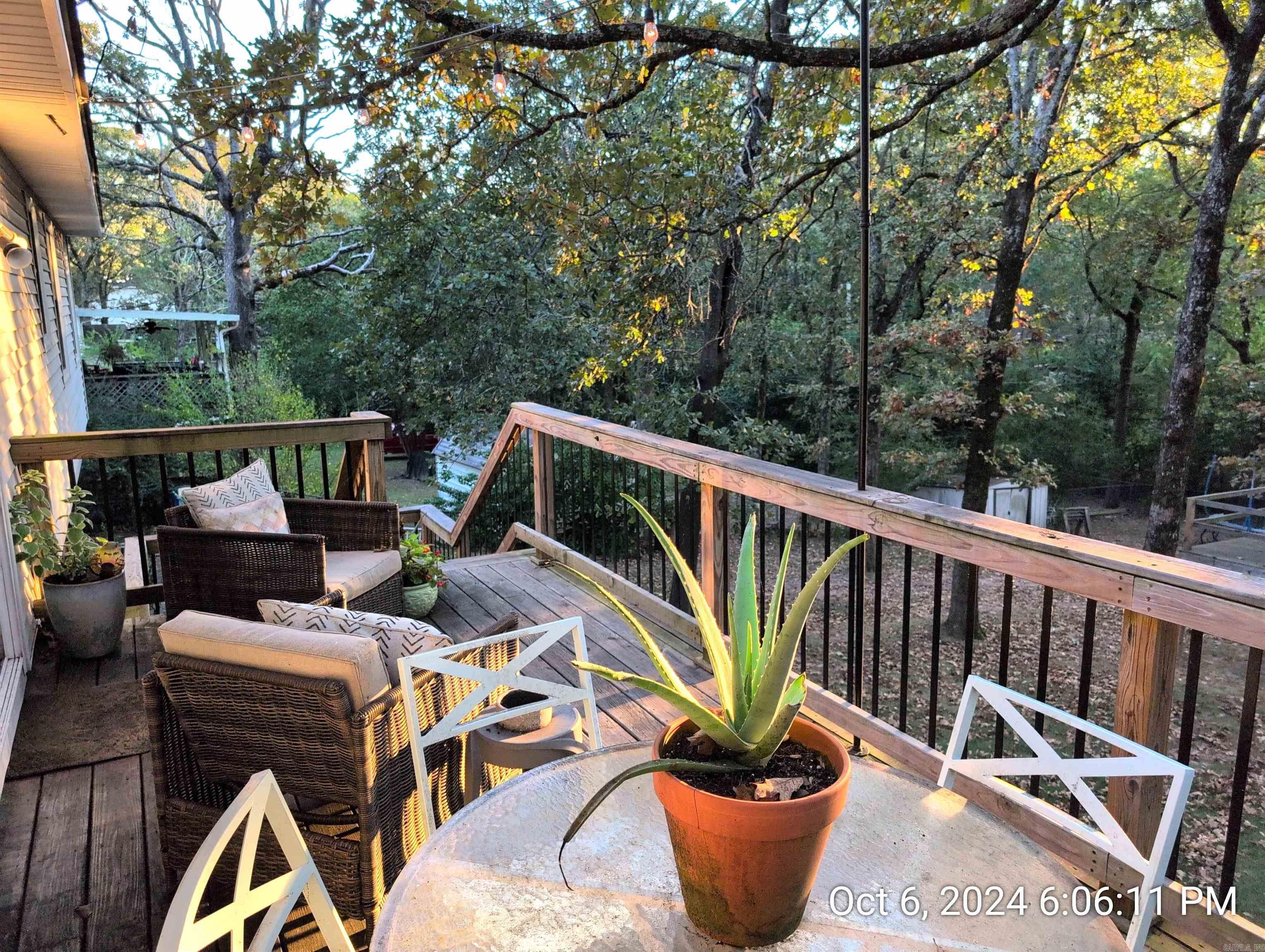 INDIAN HILLS - Residential