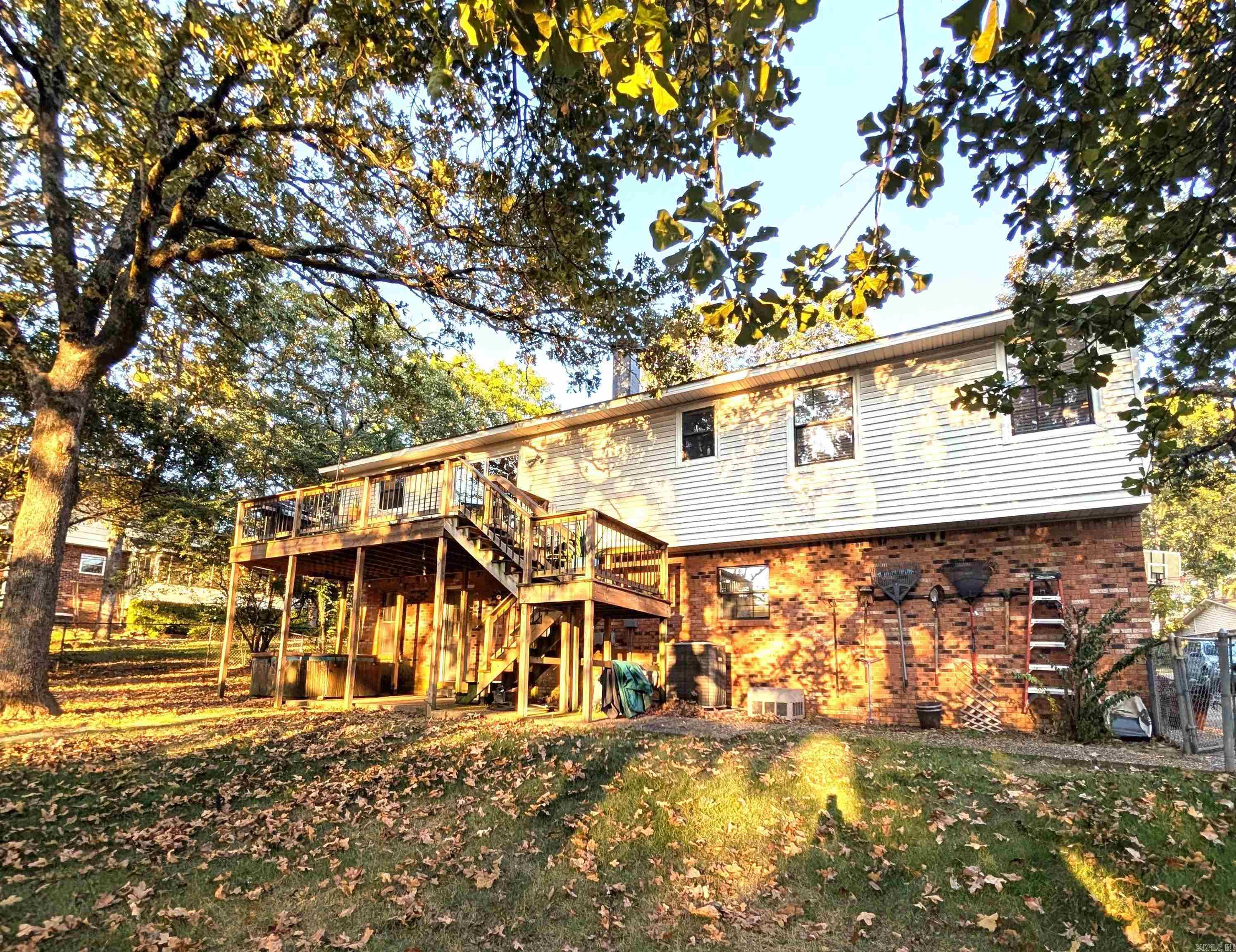 INDIAN HILLS - Residential