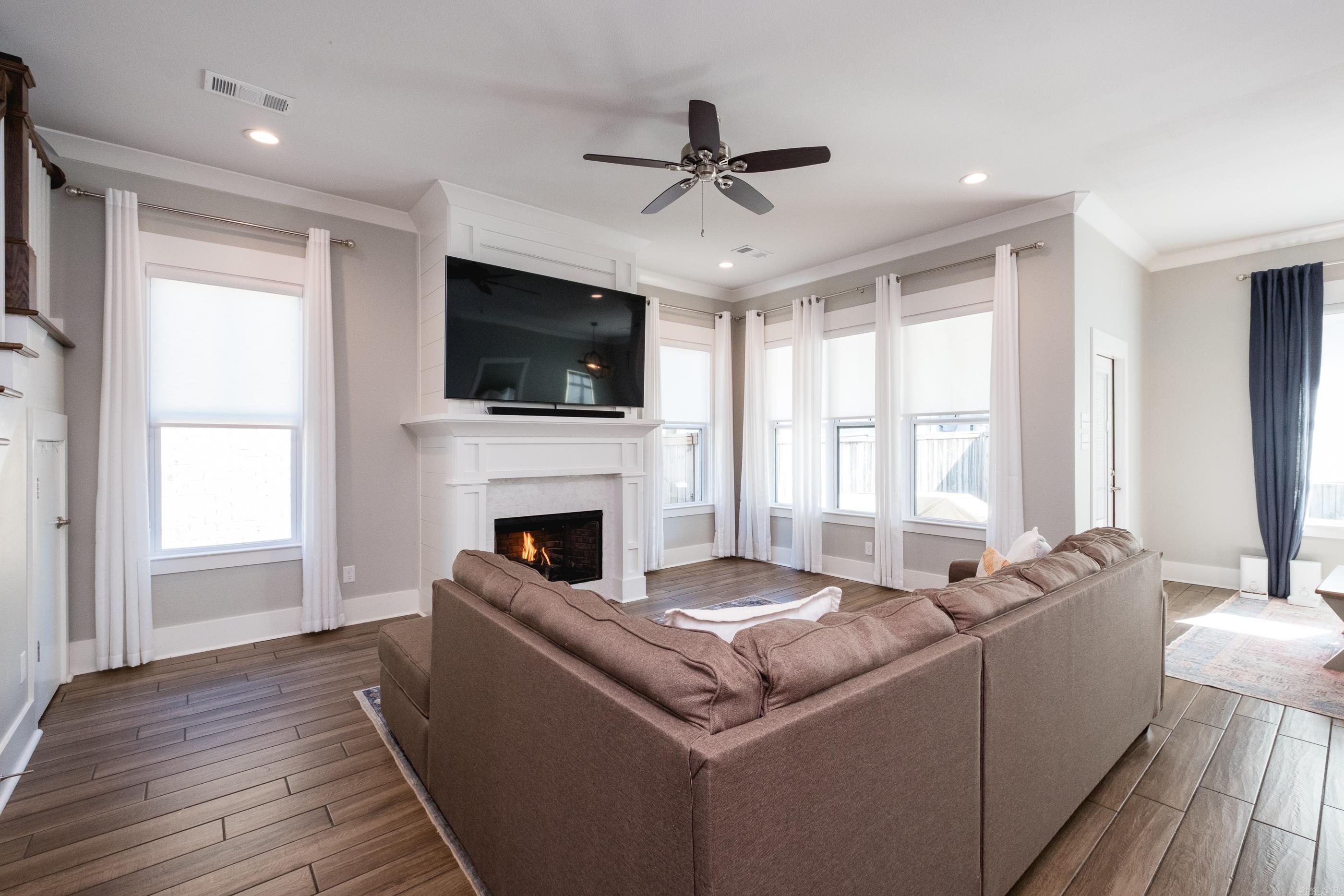 WILDWOOD PLACE - Residential