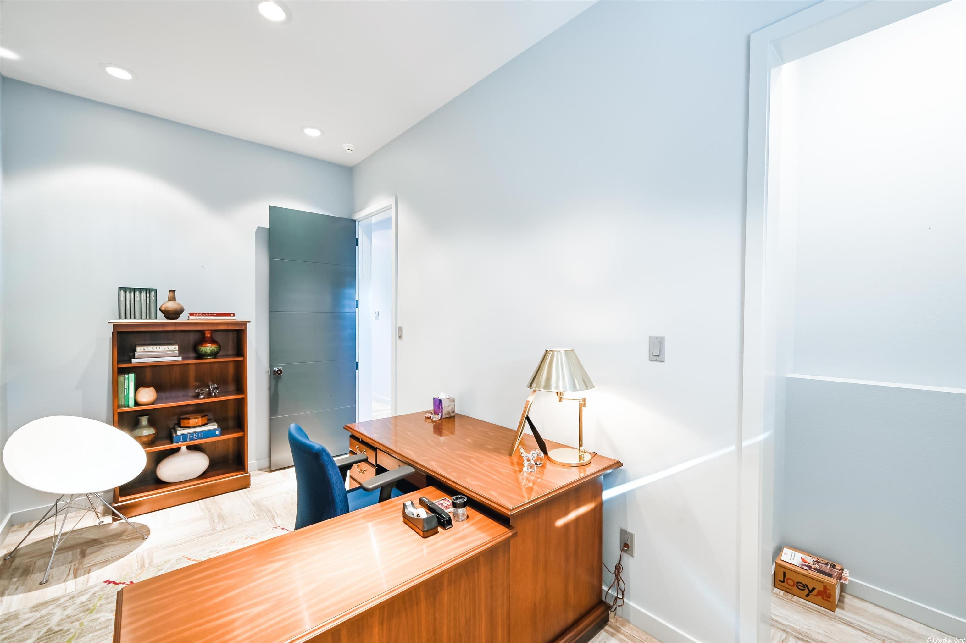 Point on Wilson Point - Residential