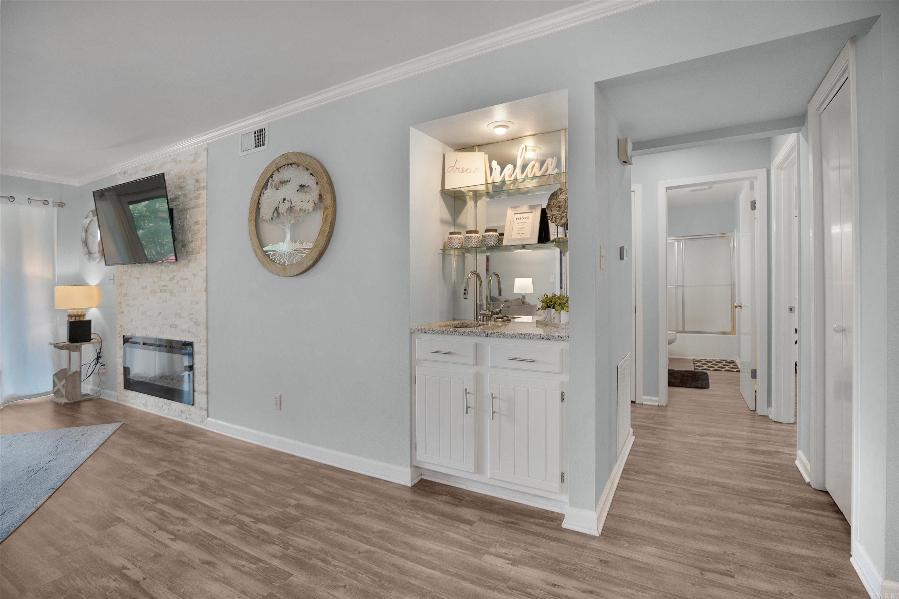 SOUTH SHORE HPR - Residential