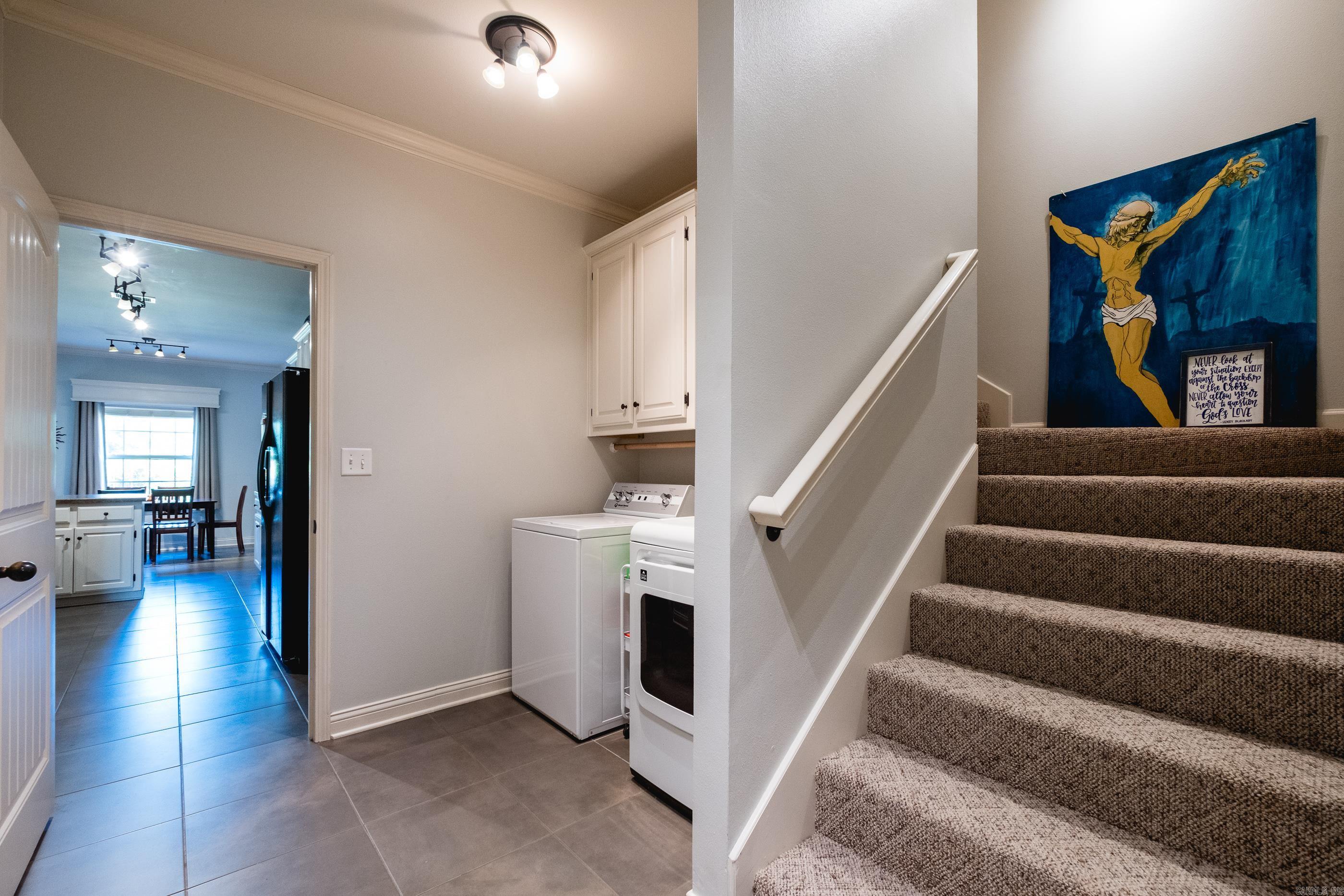 MEADOWLAKE - Residential