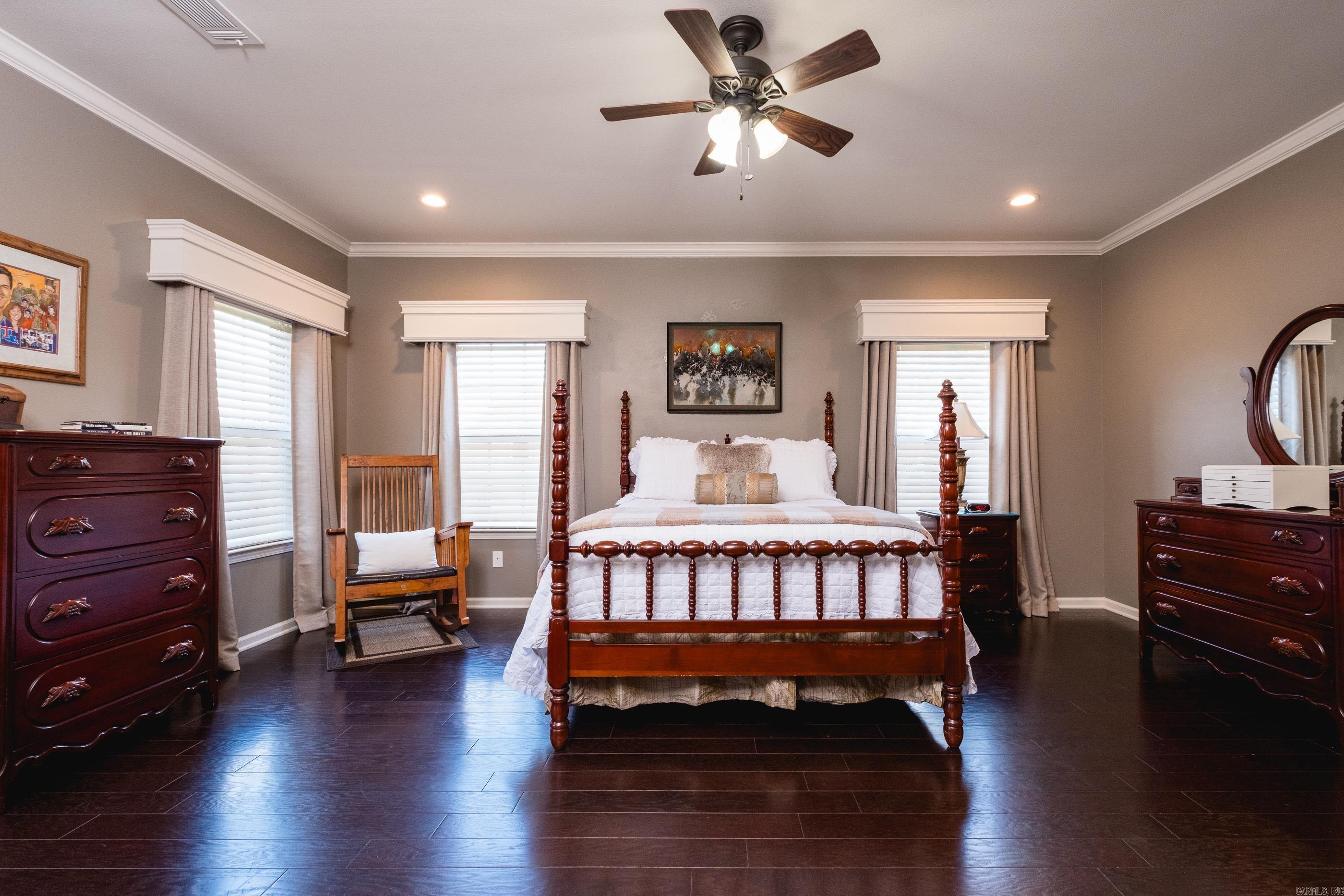 MEADOWLAKE - Residential