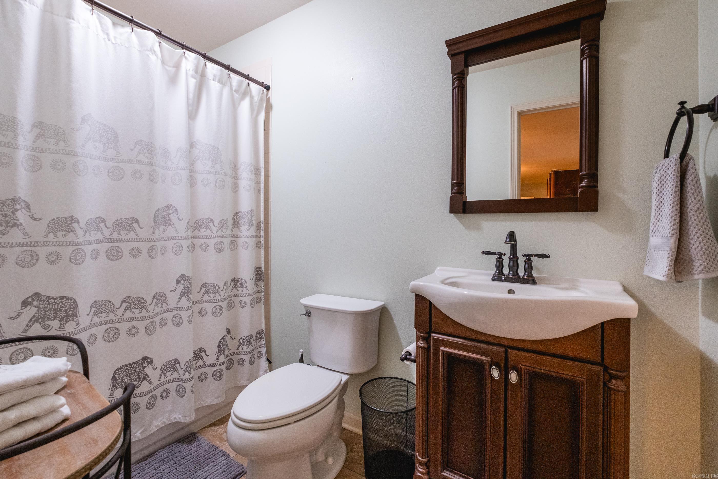 MEADOWLAKE - Residential