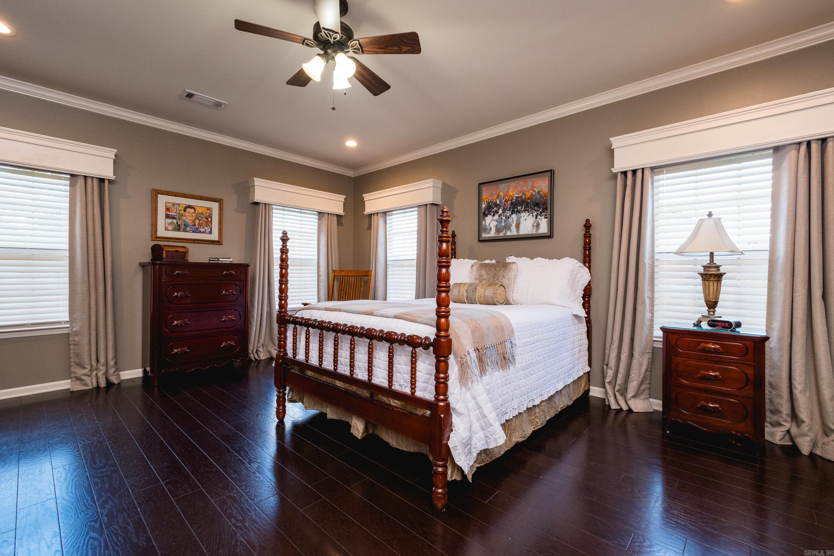 MEADOWLAKE - Residential