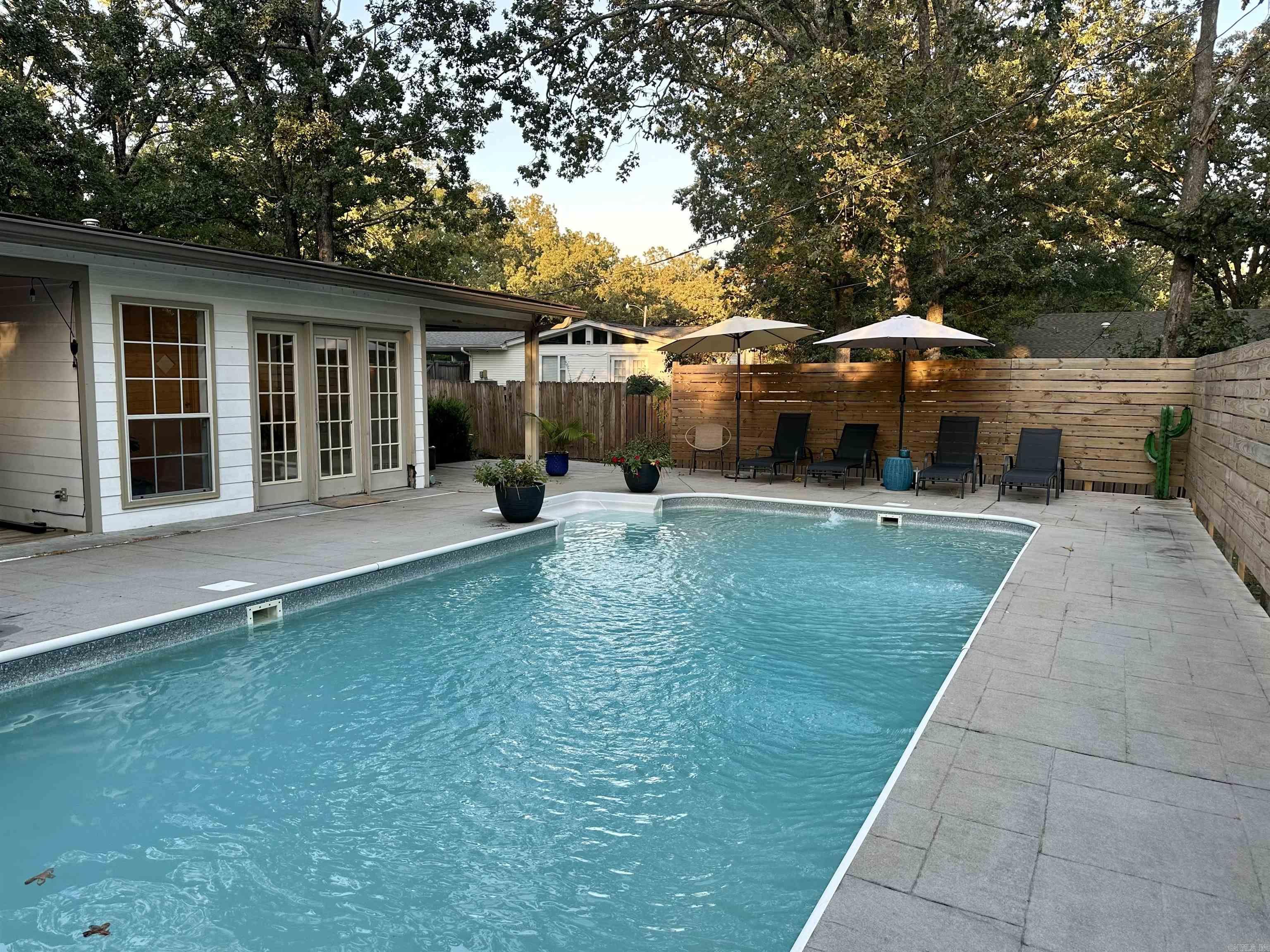 BRIARWOOD - Residential