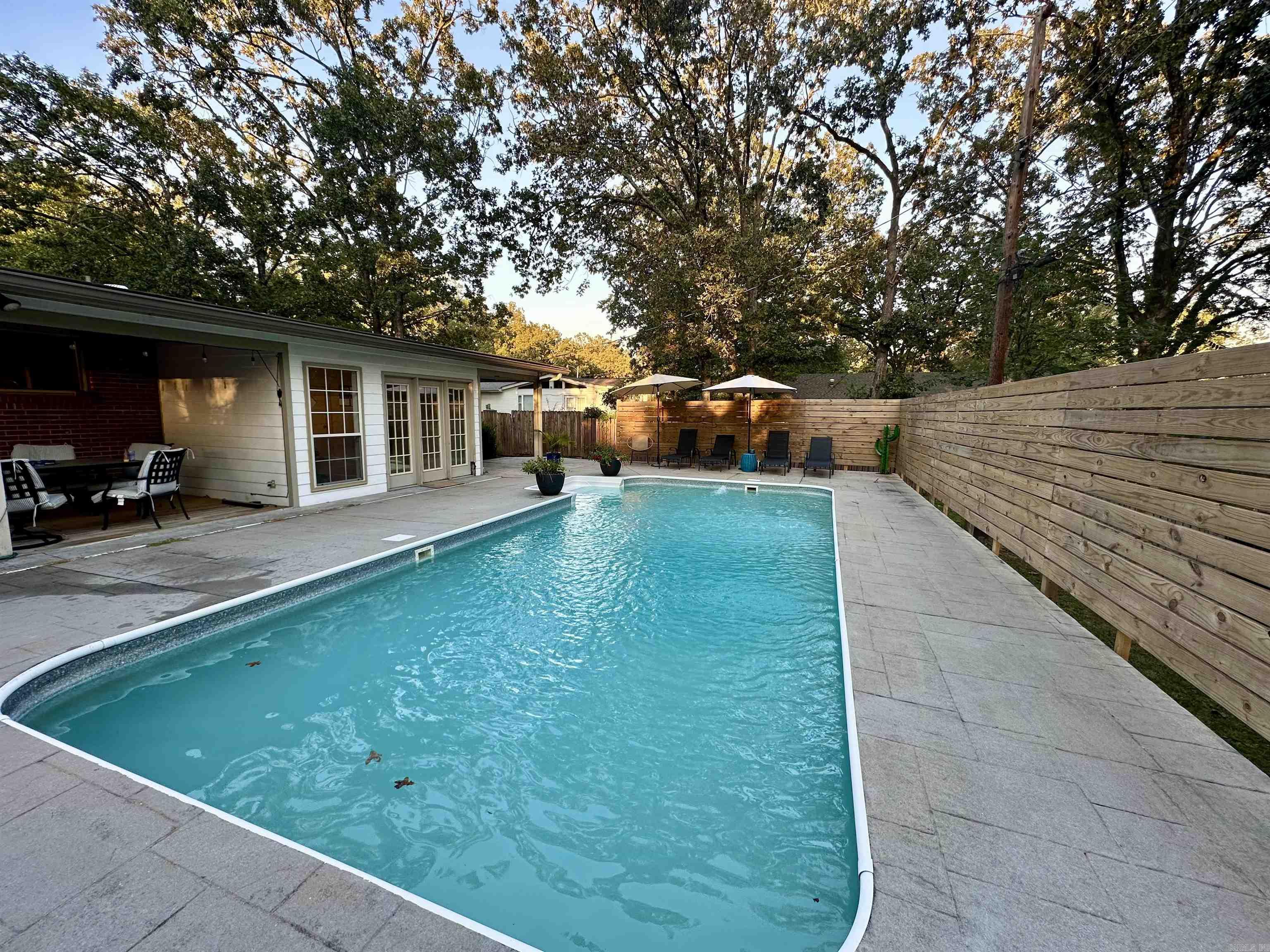 BRIARWOOD - Residential