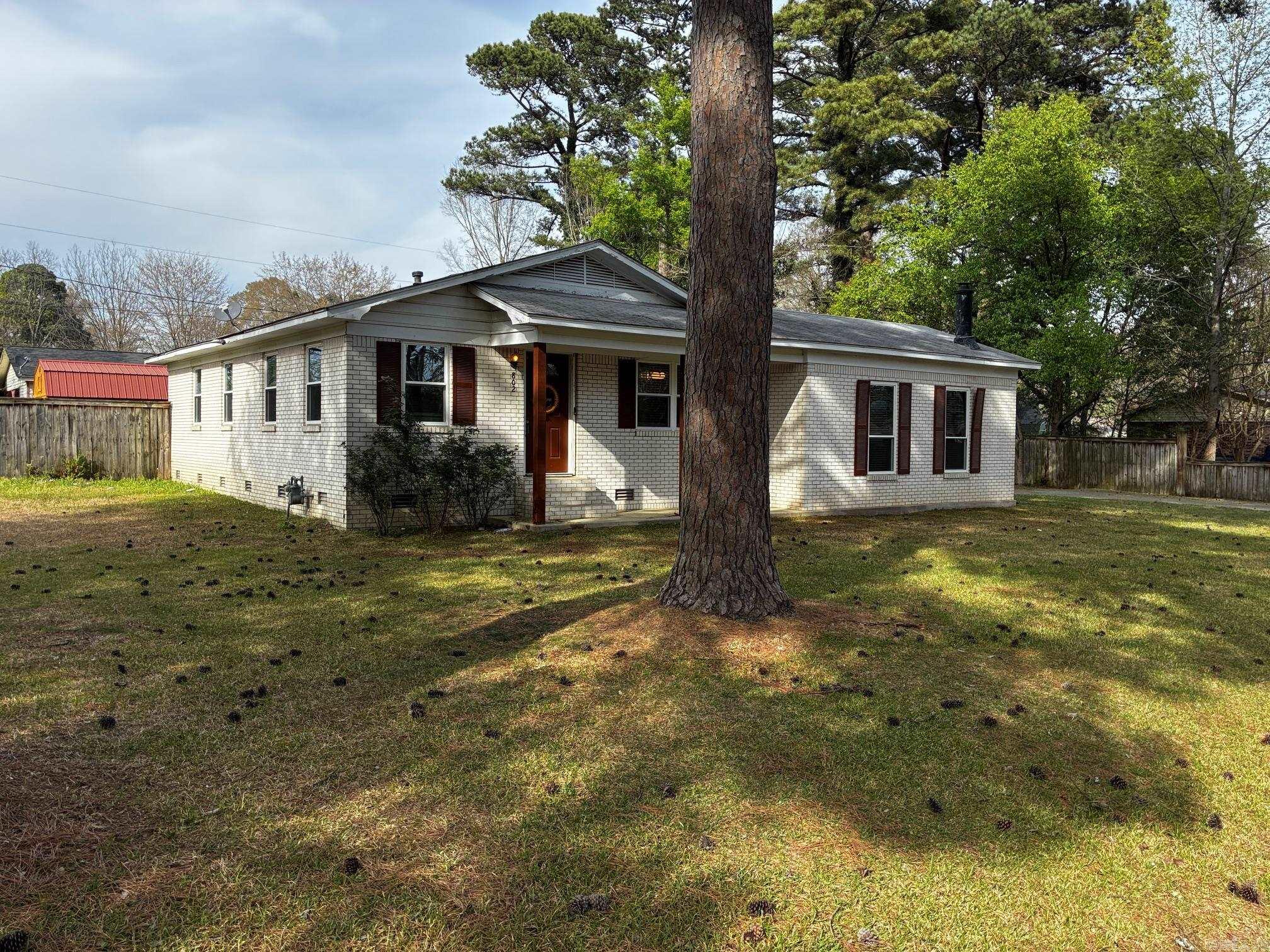 WH Abbington - Residential