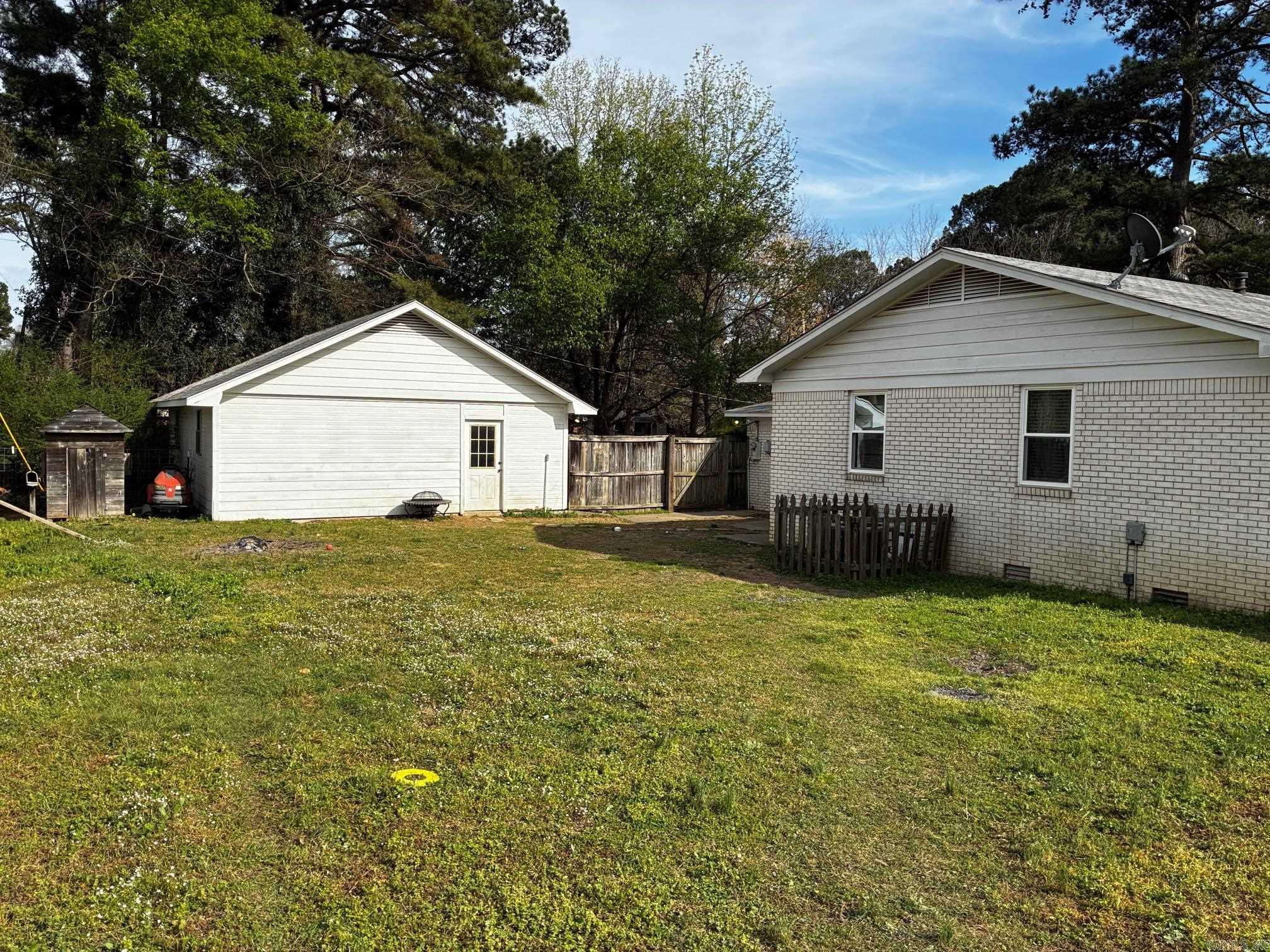 WH Abbington - Residential