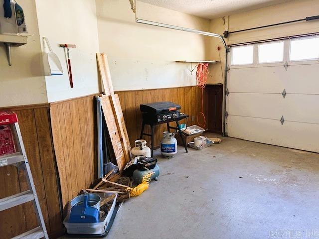 COUNTRY CLUB RIDGE - Residential