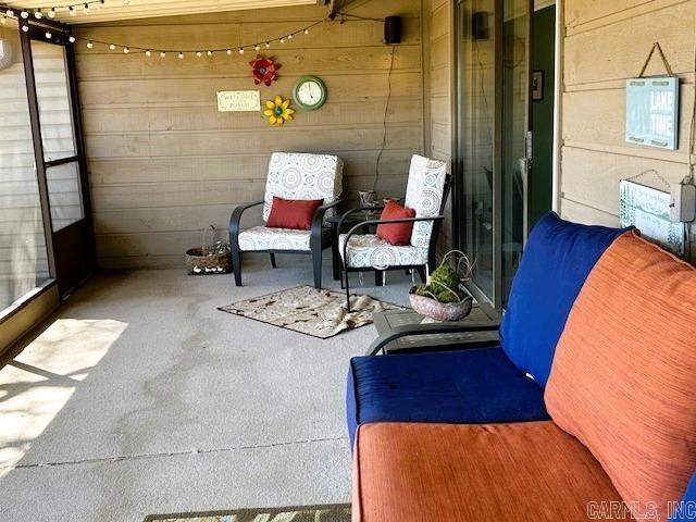 COUNTRY CLUB RIDGE - Residential