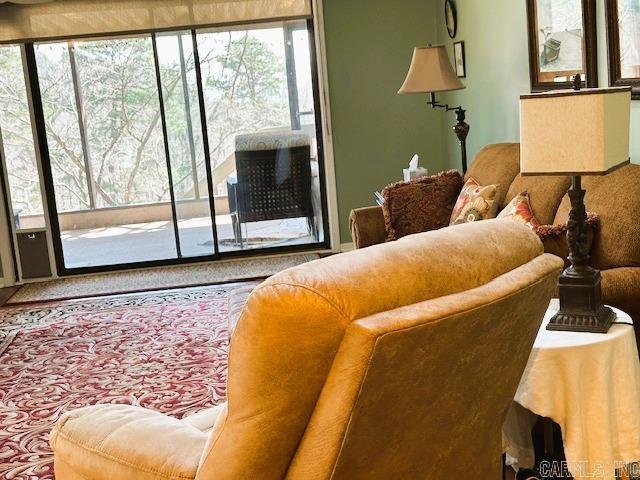 COUNTRY CLUB RIDGE - Residential