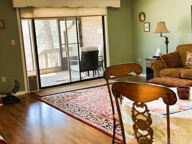 COUNTRY CLUB RIDGE - Residential