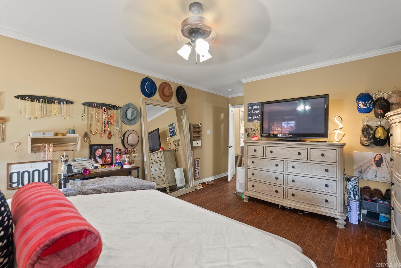 CARMICHAEL ESTATES - Residential