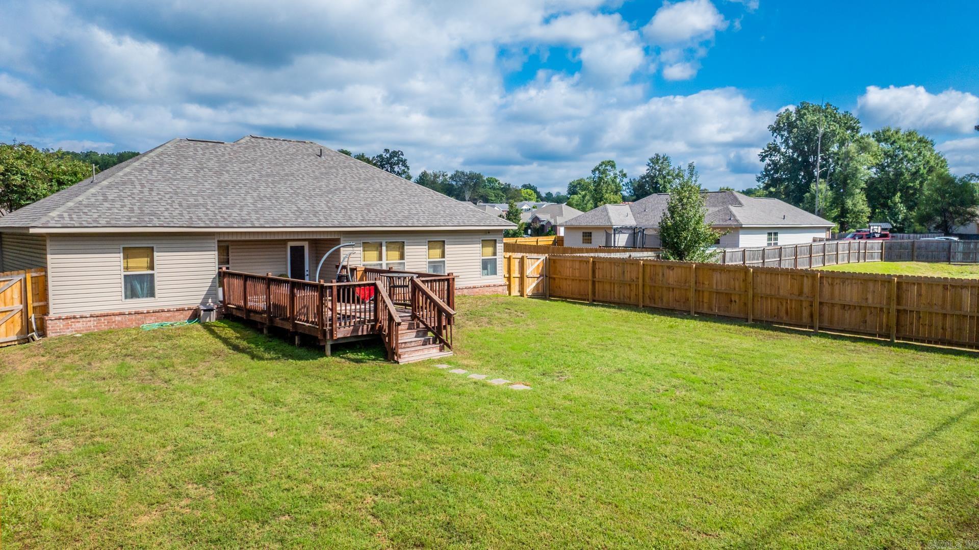 CARMICHAEL ESTATES - Residential