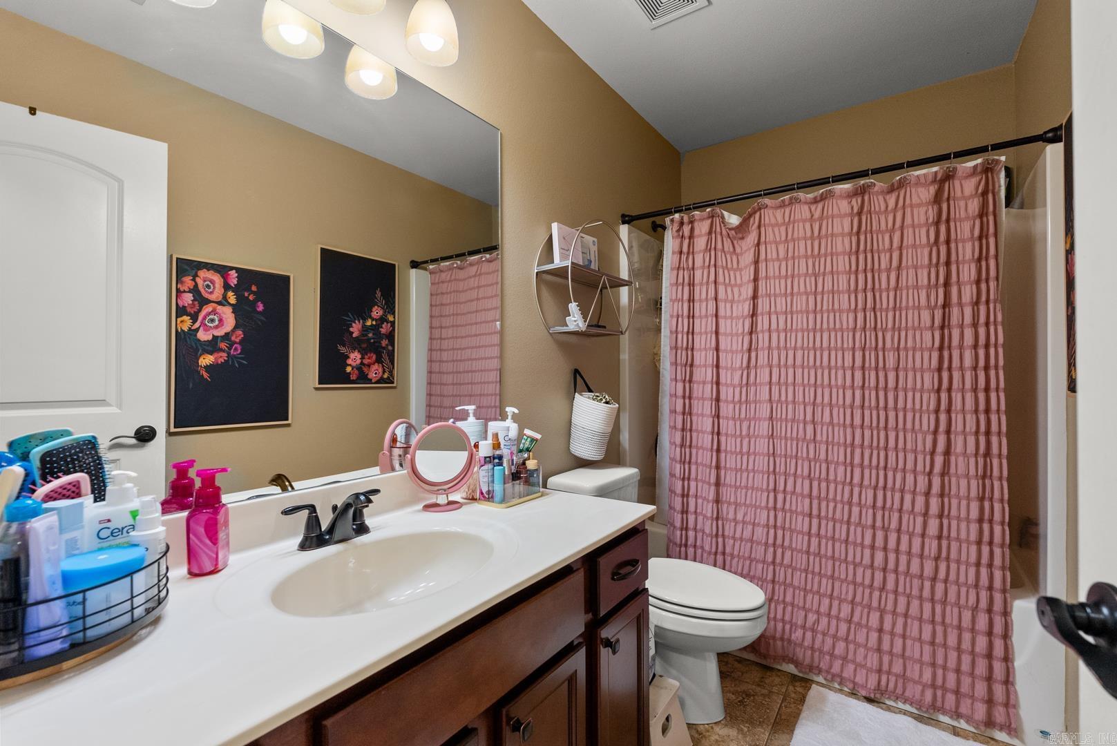 CARMICHAEL ESTATES - Residential