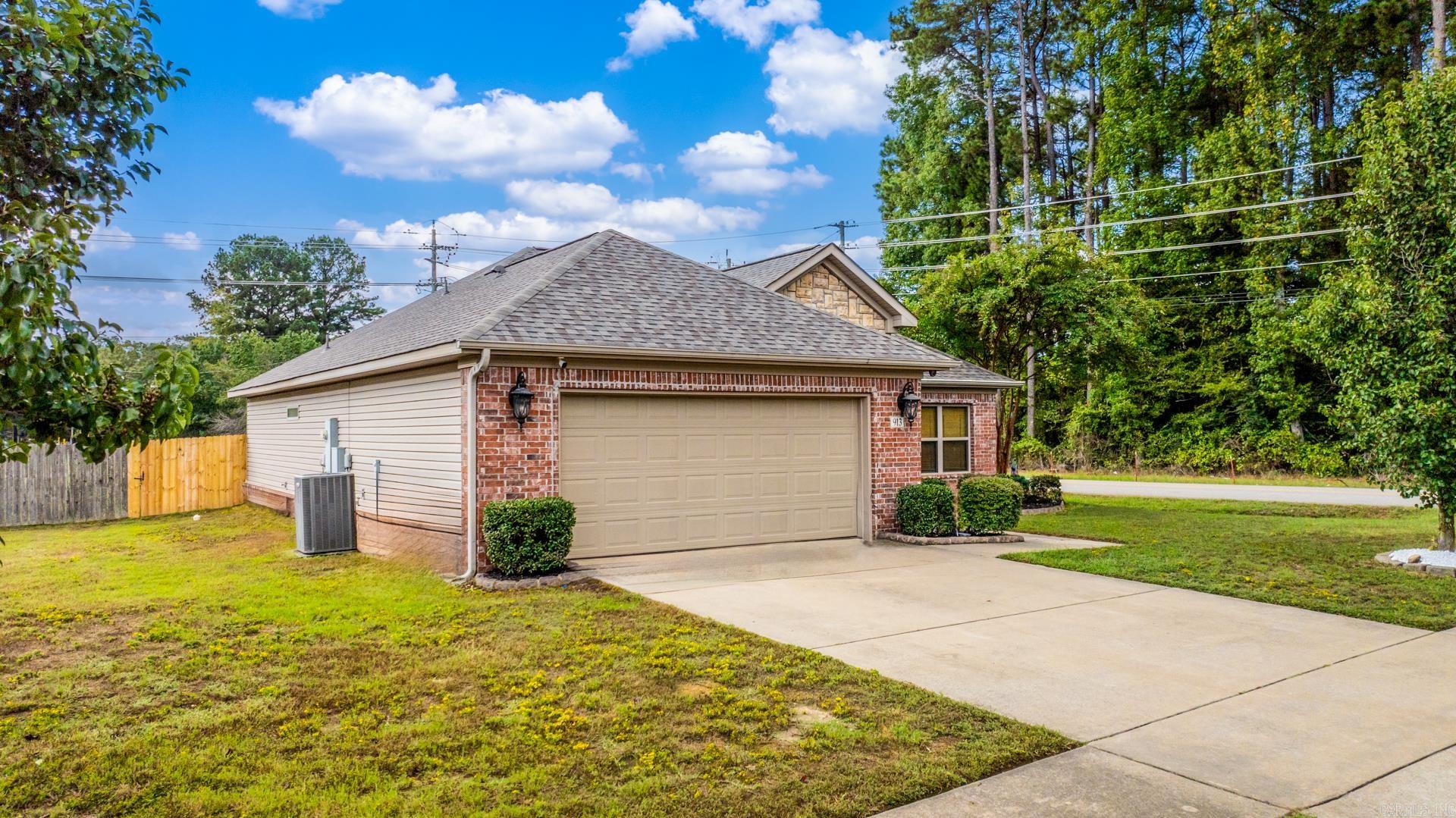CARMICHAEL ESTATES - Residential