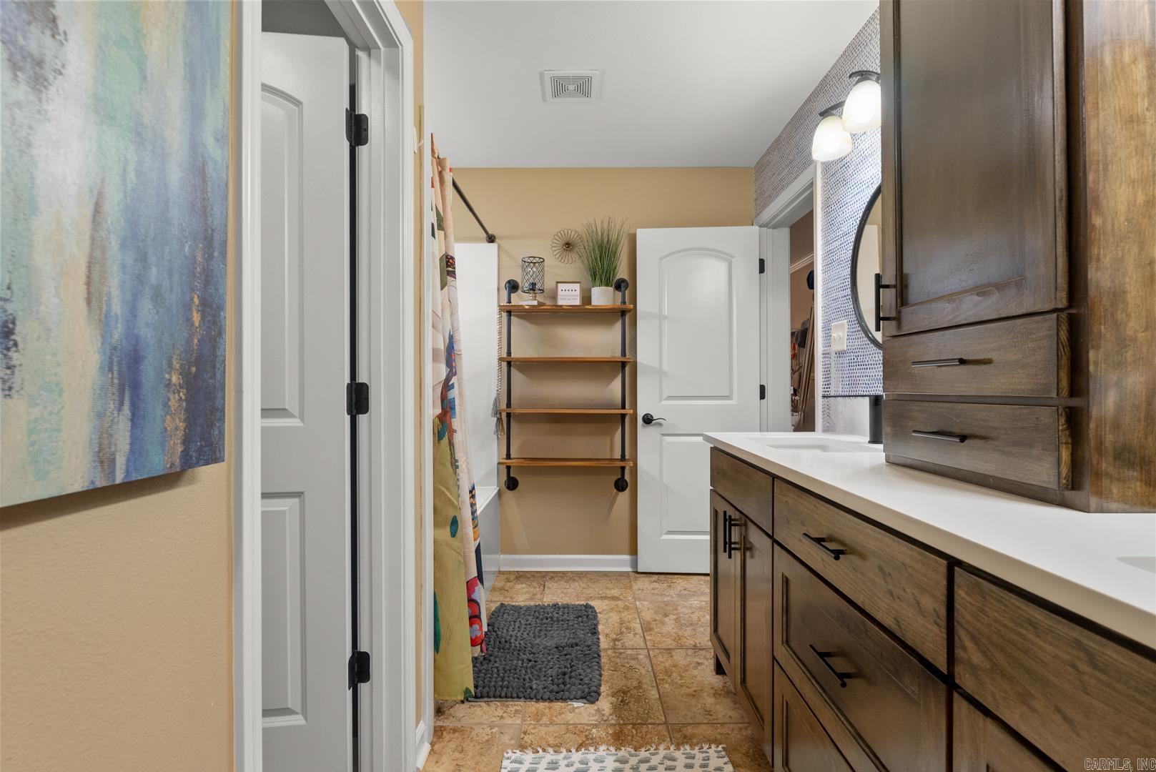 CARMICHAEL ESTATES - Residential