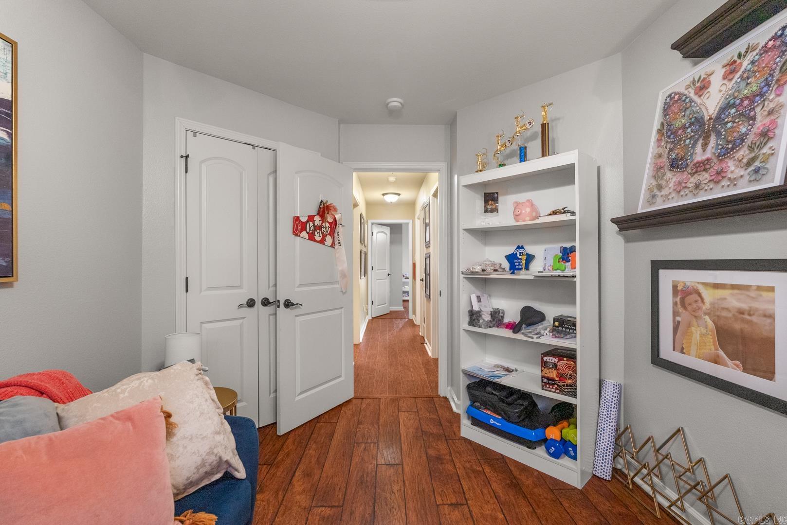 CARMICHAEL ESTATES - Residential