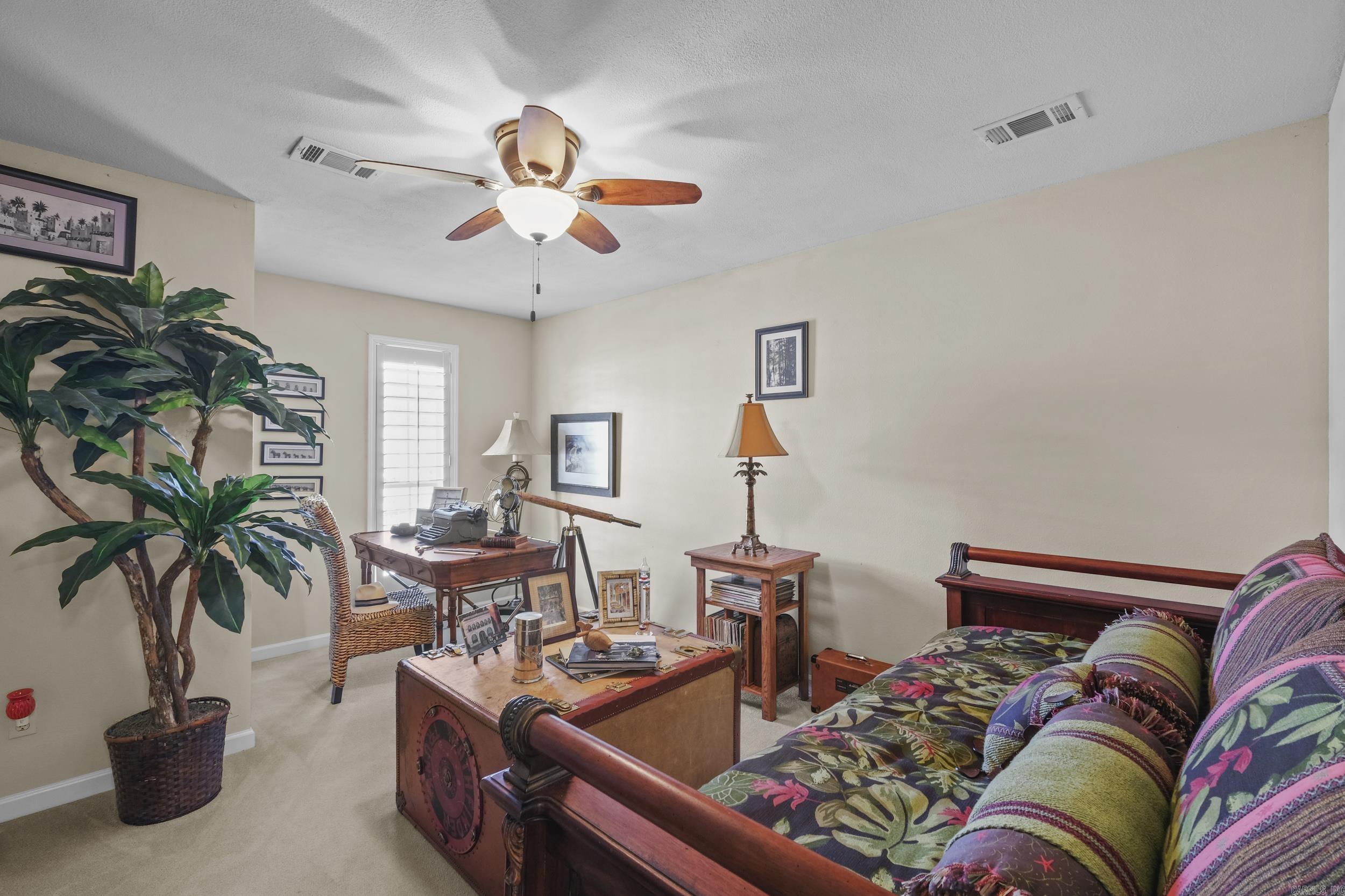 BAYSHORE TOWNHOMES - Residential