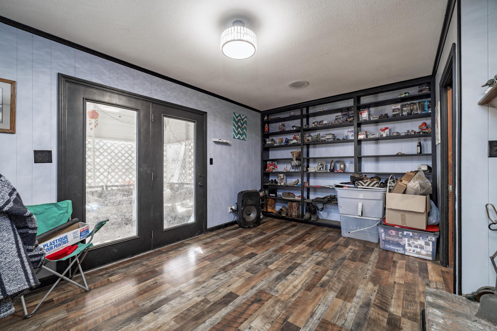 CRESCENT HEIGHTS ADDN - Residential