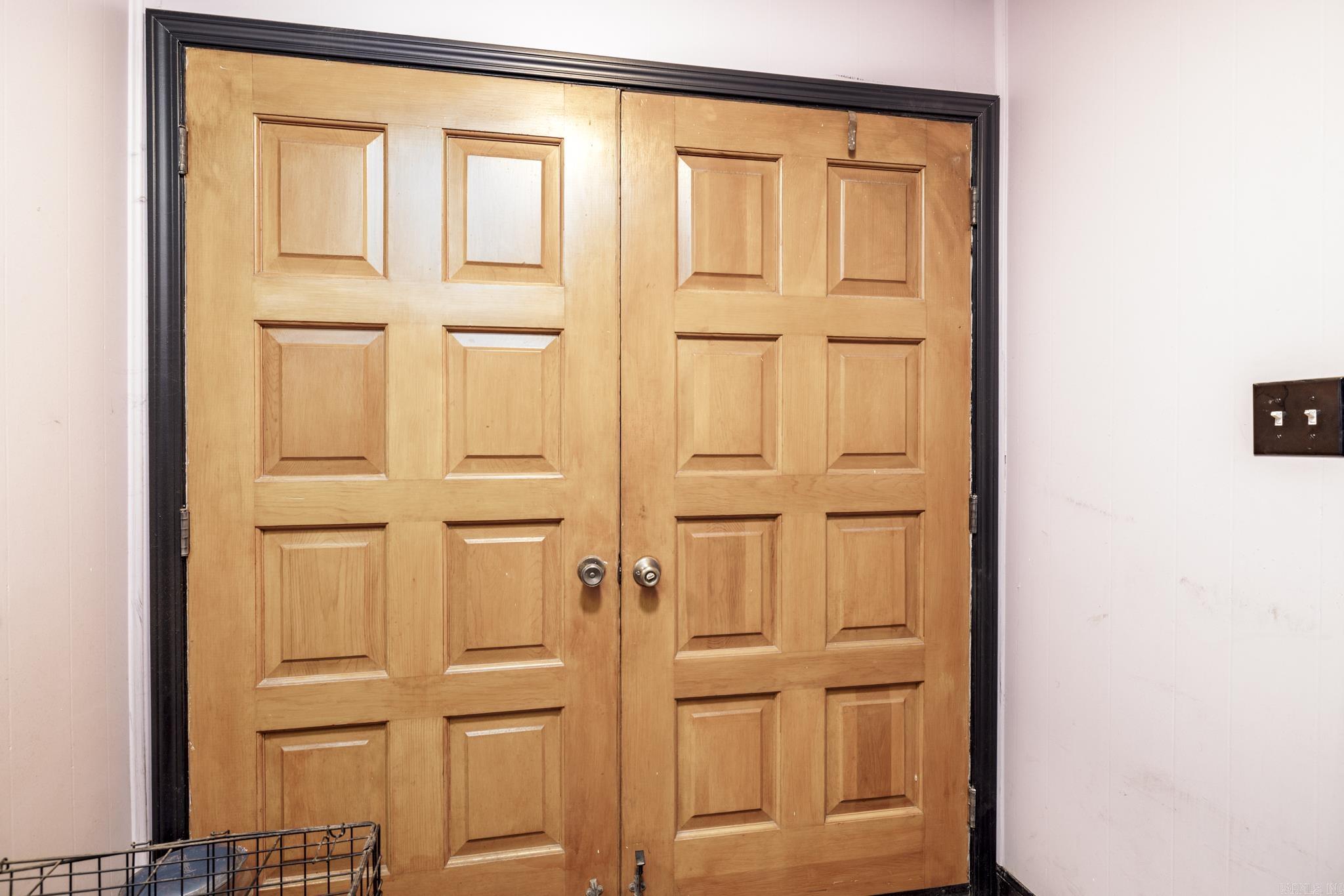 CRESCENT HEIGHTS ADDN - Residential