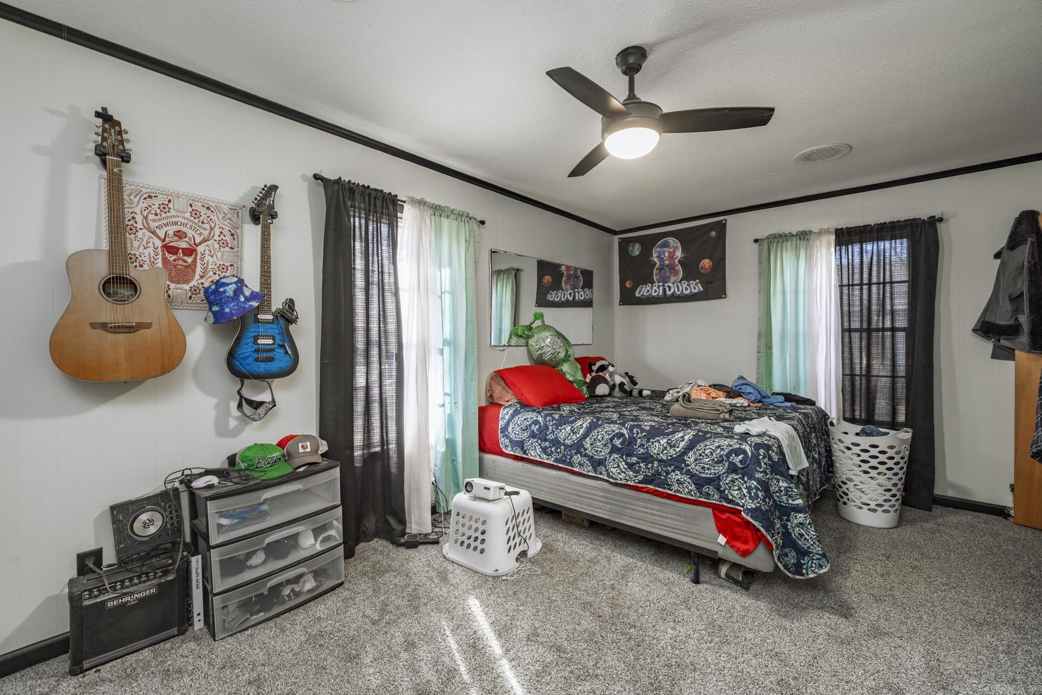 CRESCENT HEIGHTS ADDN - Residential