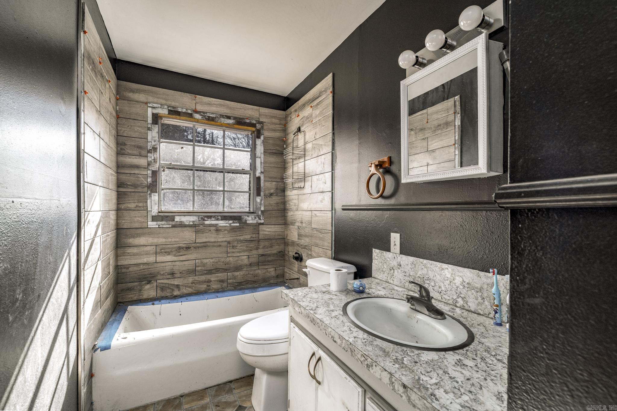 CRESCENT HEIGHTS ADDN - Residential