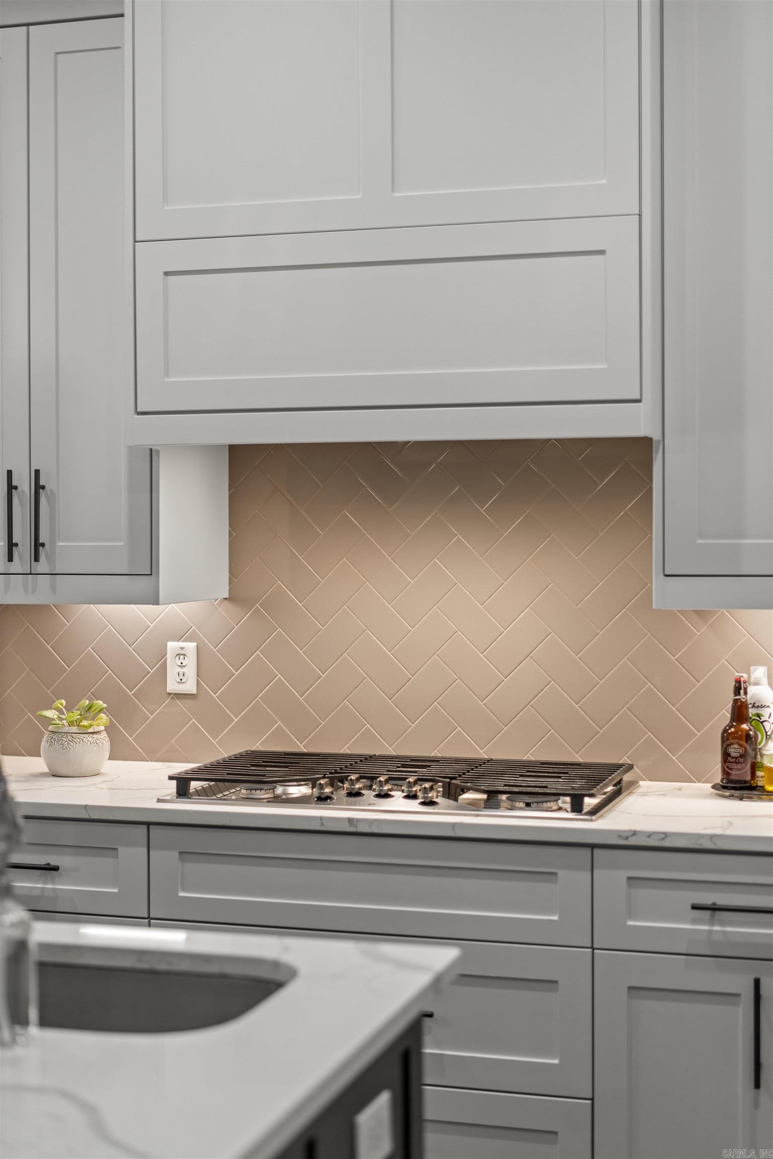 NORTH SHORE @ HURRICANE LAKE EST - Residential