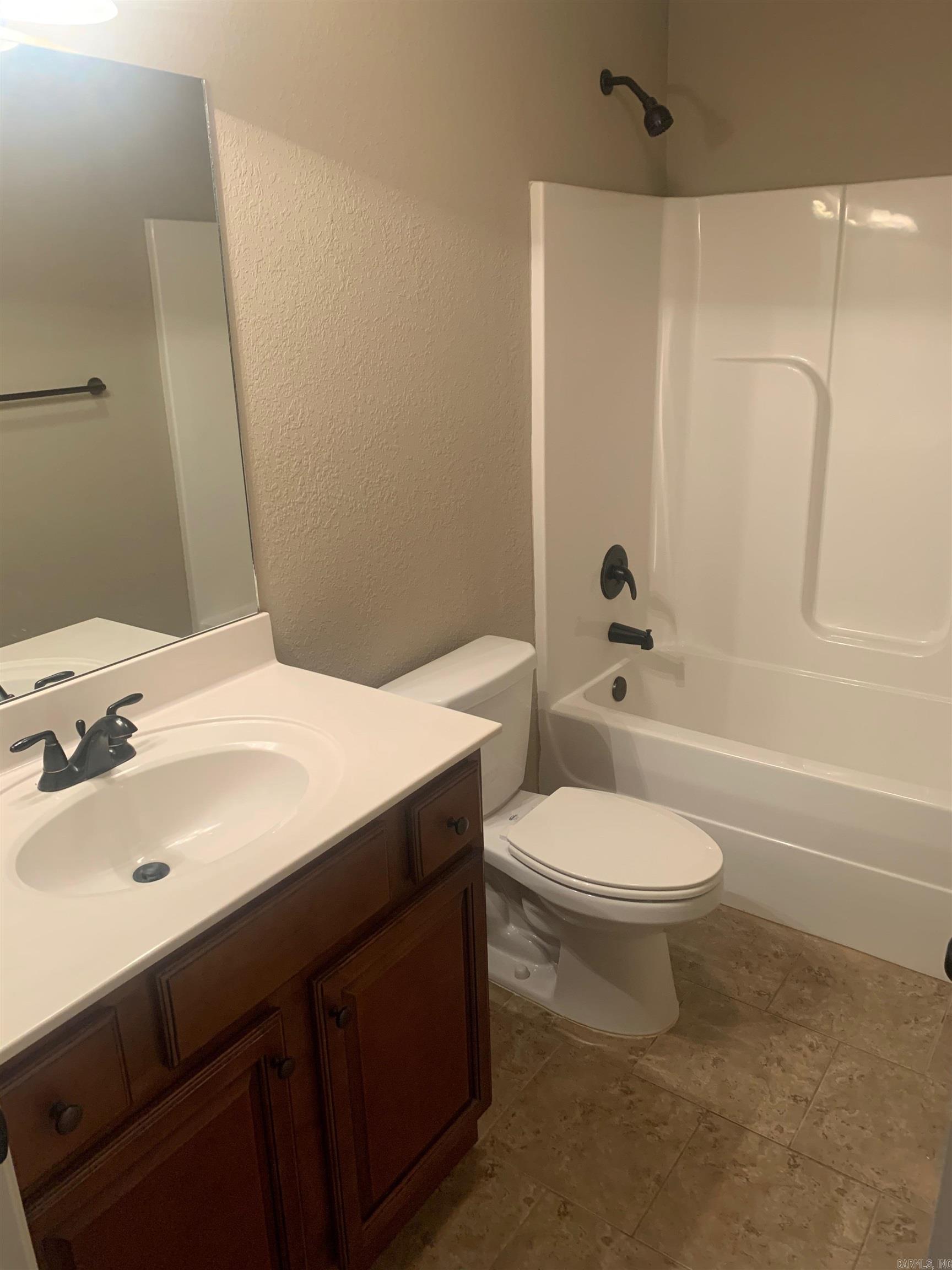 JUDE'S CROSSING - Residential